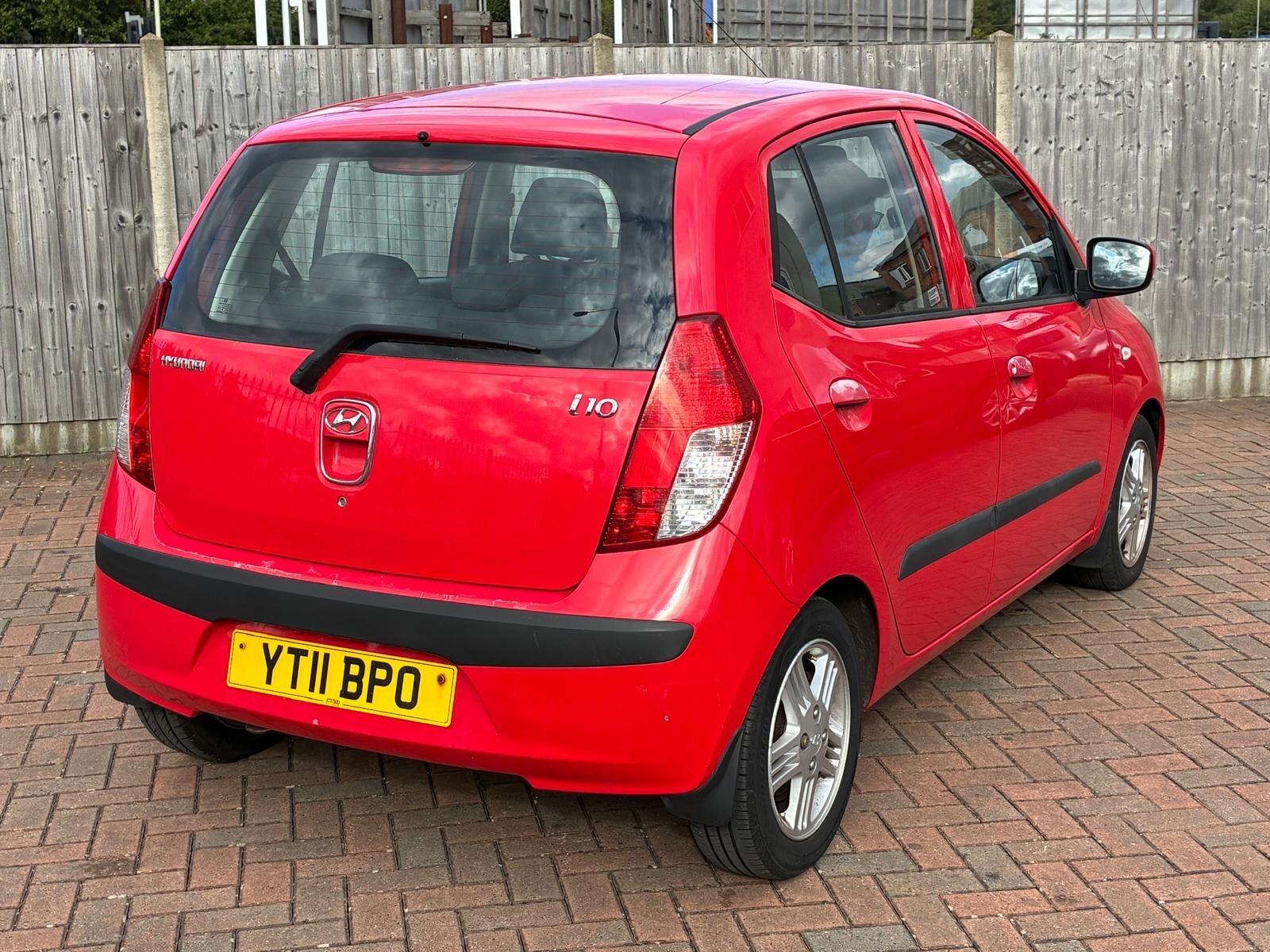 Hyundai I10 view 5
