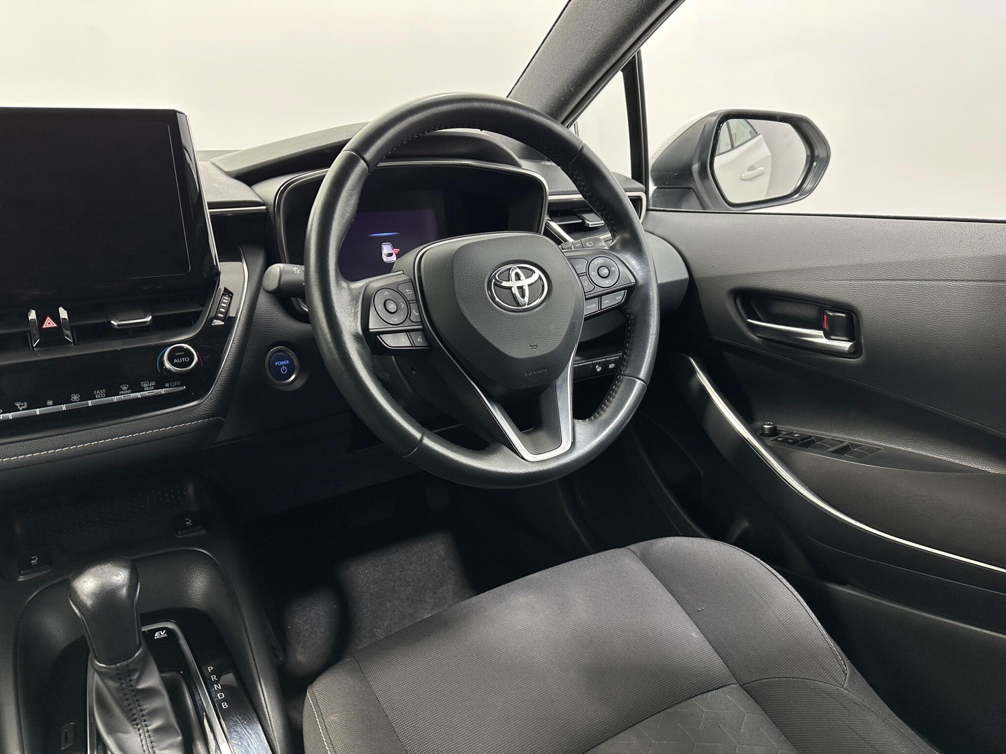 Toyota Corolla view 12