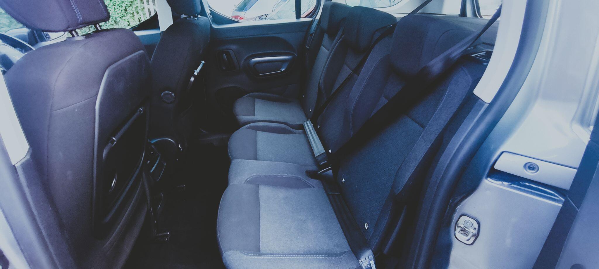 Peugeot Rifter view 4