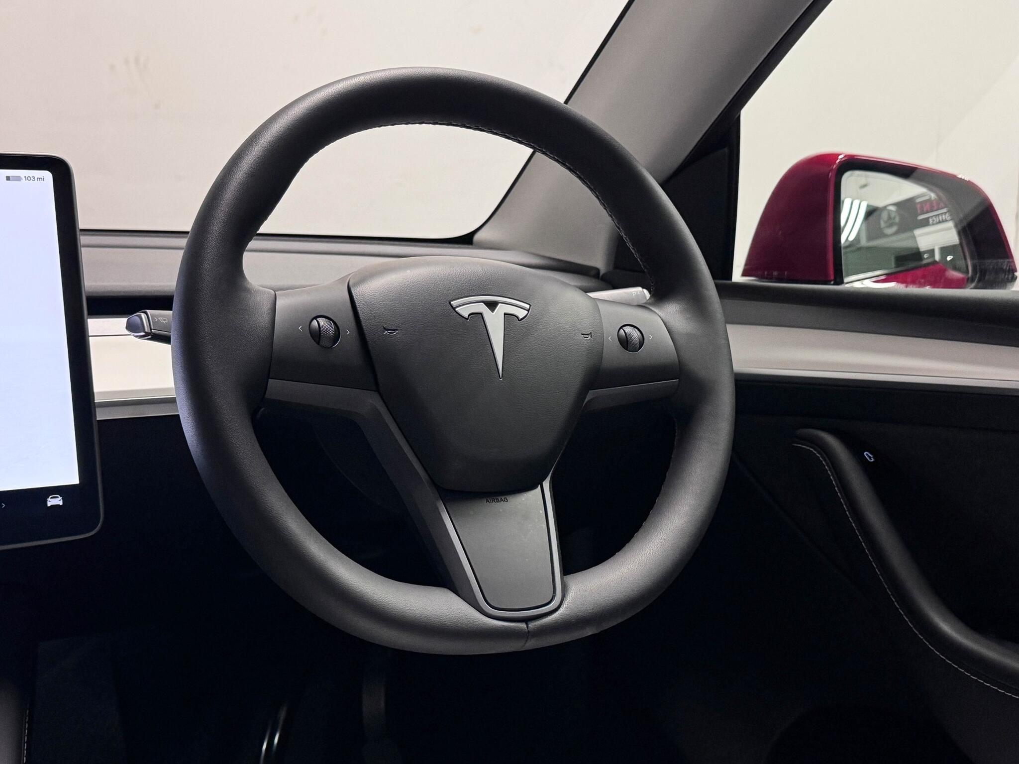 Tesla Model Y view 31
