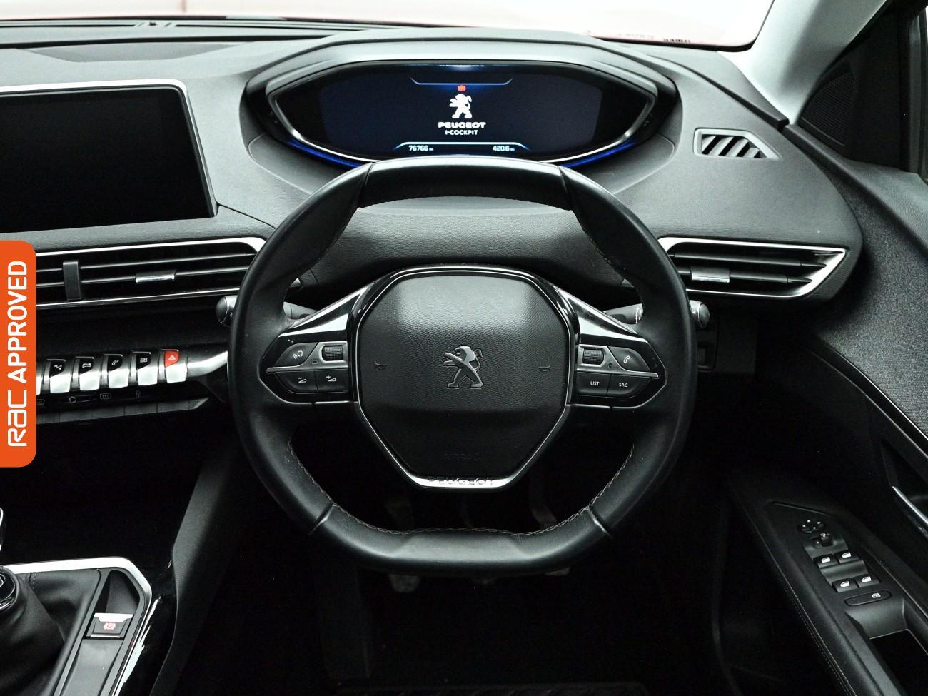 Peugeot 3008 view 9