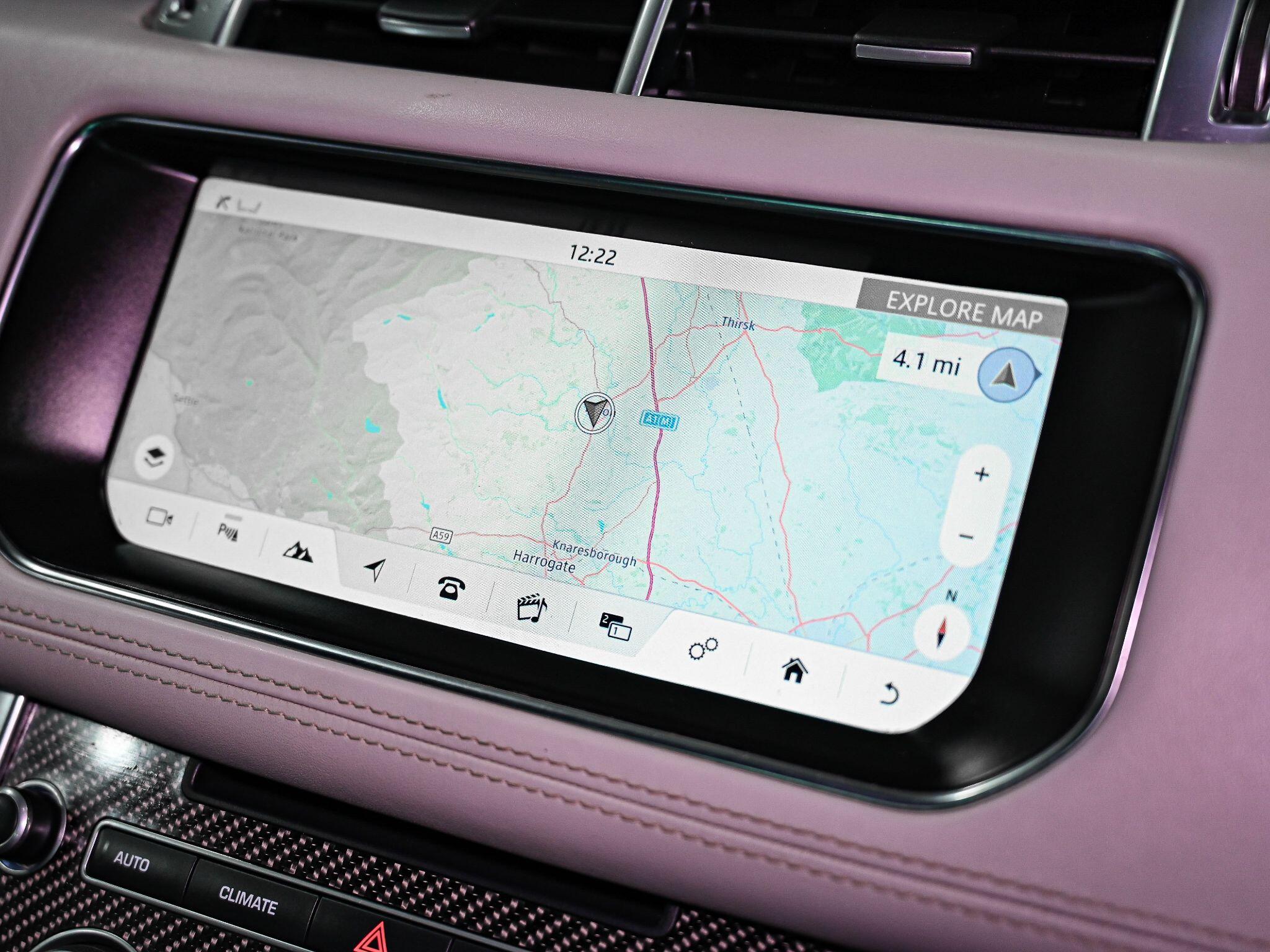 Land Rover Range Rover Sport view 11