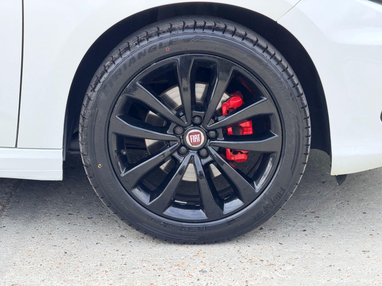 Fiat Tipo view 10