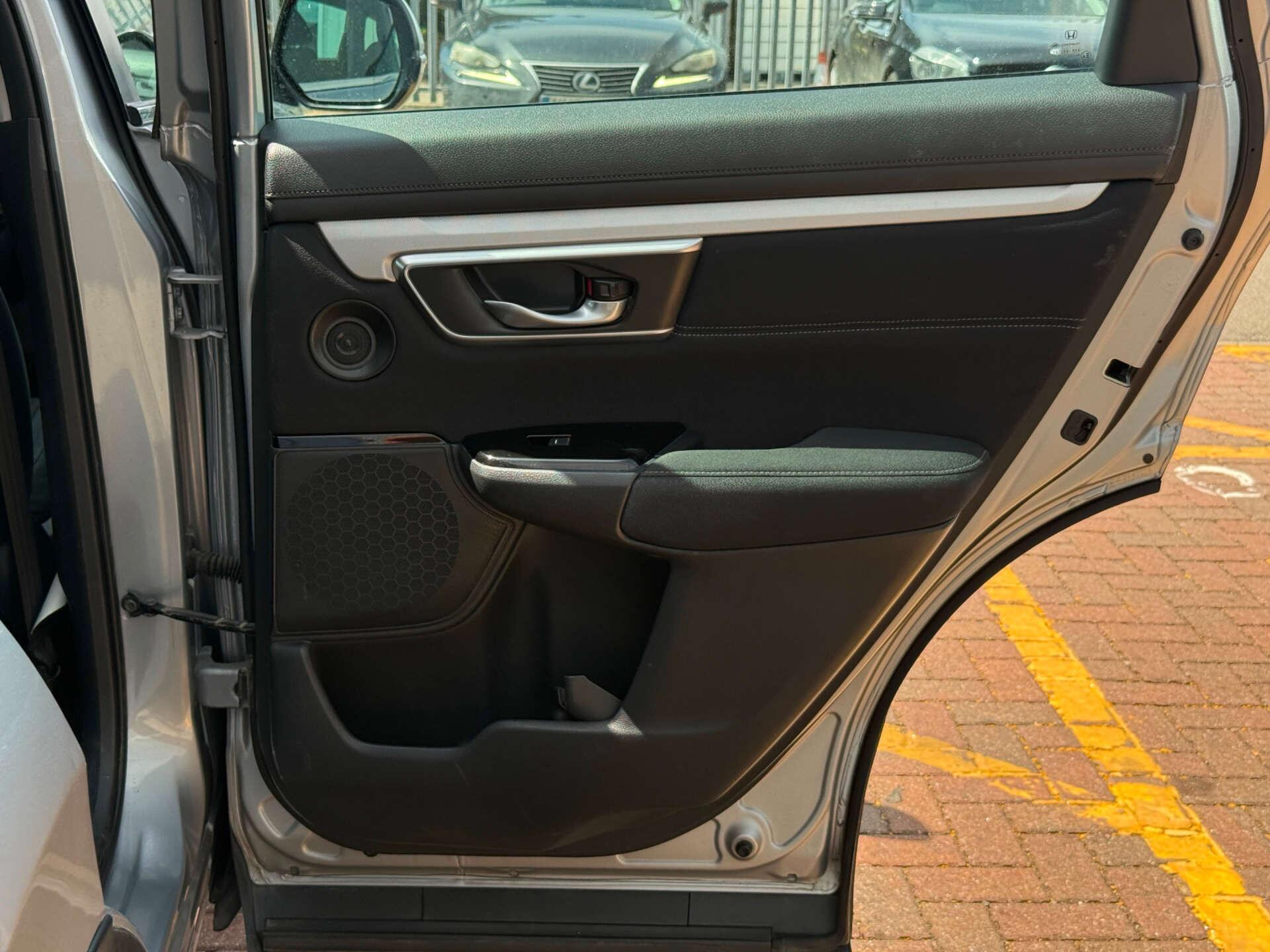 Honda CR-V view 25