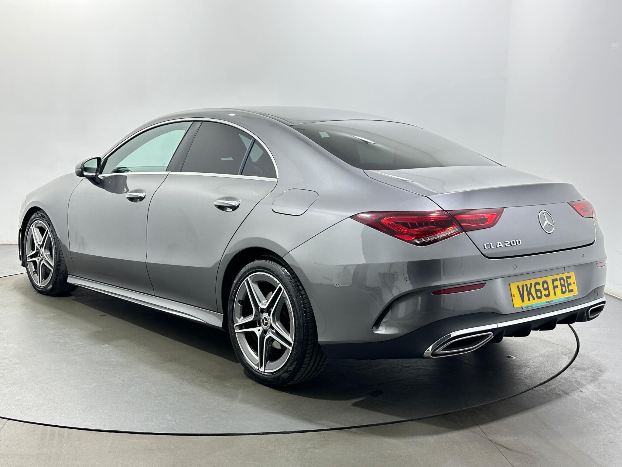 Mercedes-Benz Cla view 6