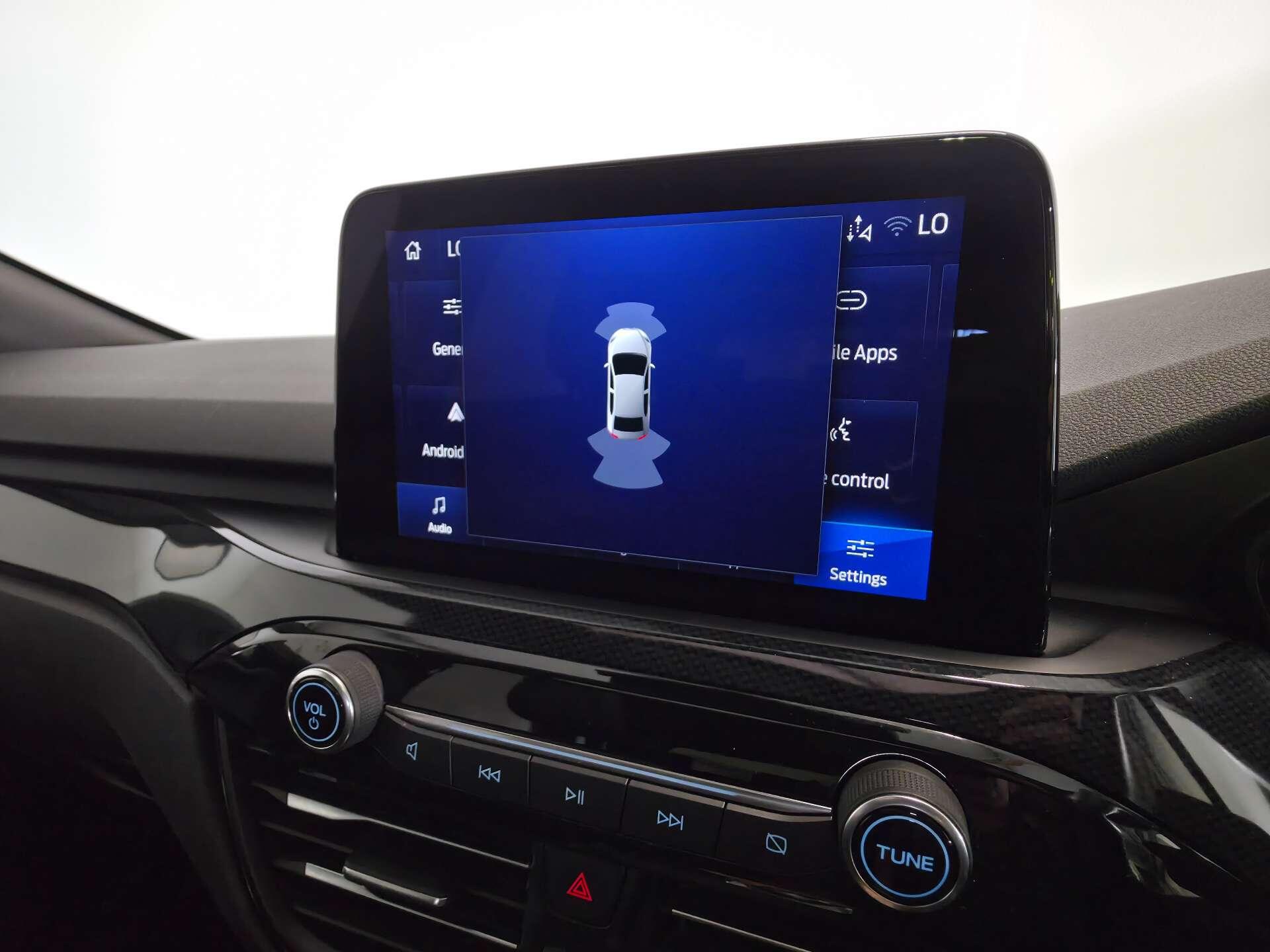 Ford Kuga view 43