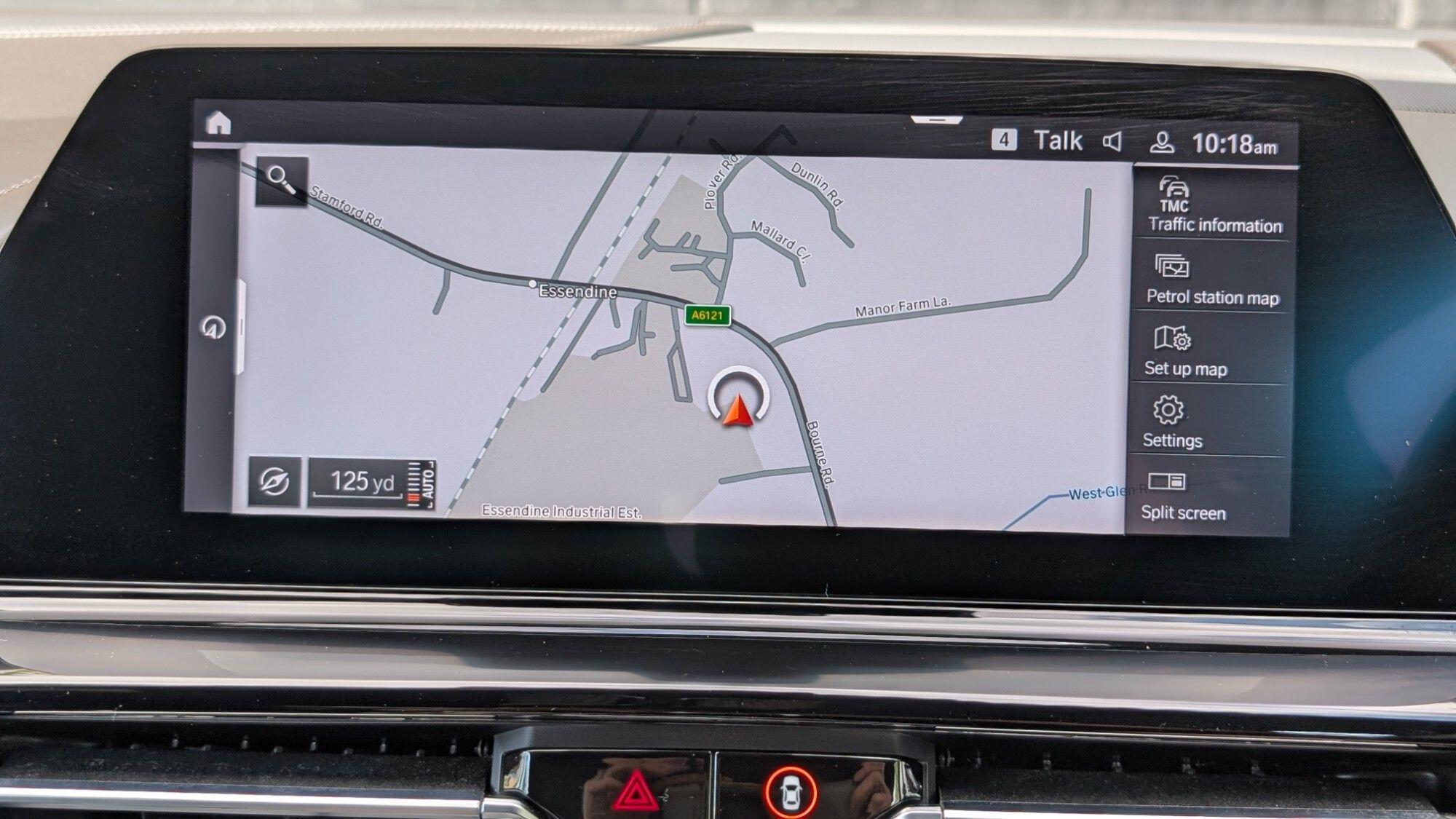 BMW 8 Series view 19