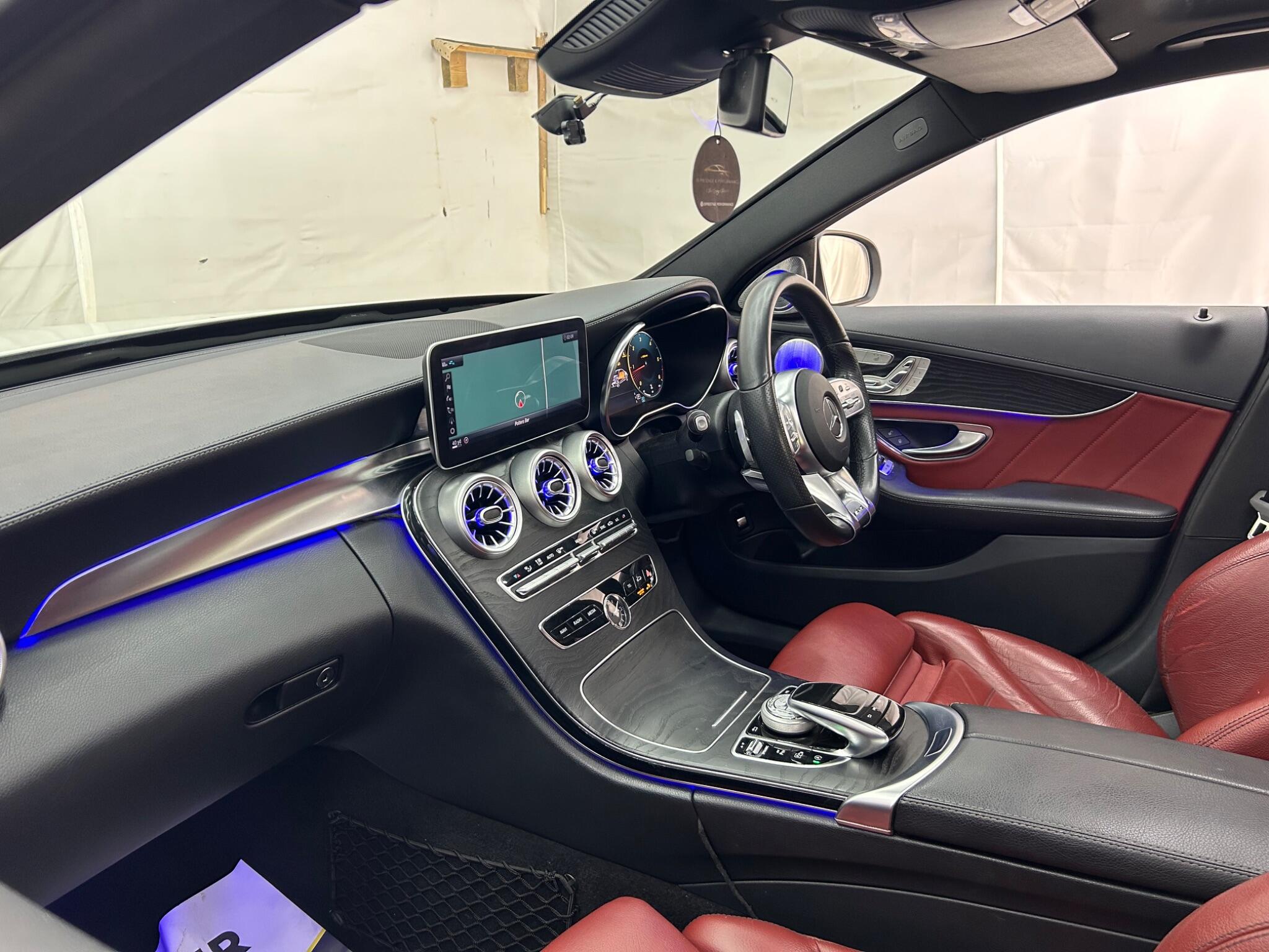 Mercedes-Benz C-Class view 15