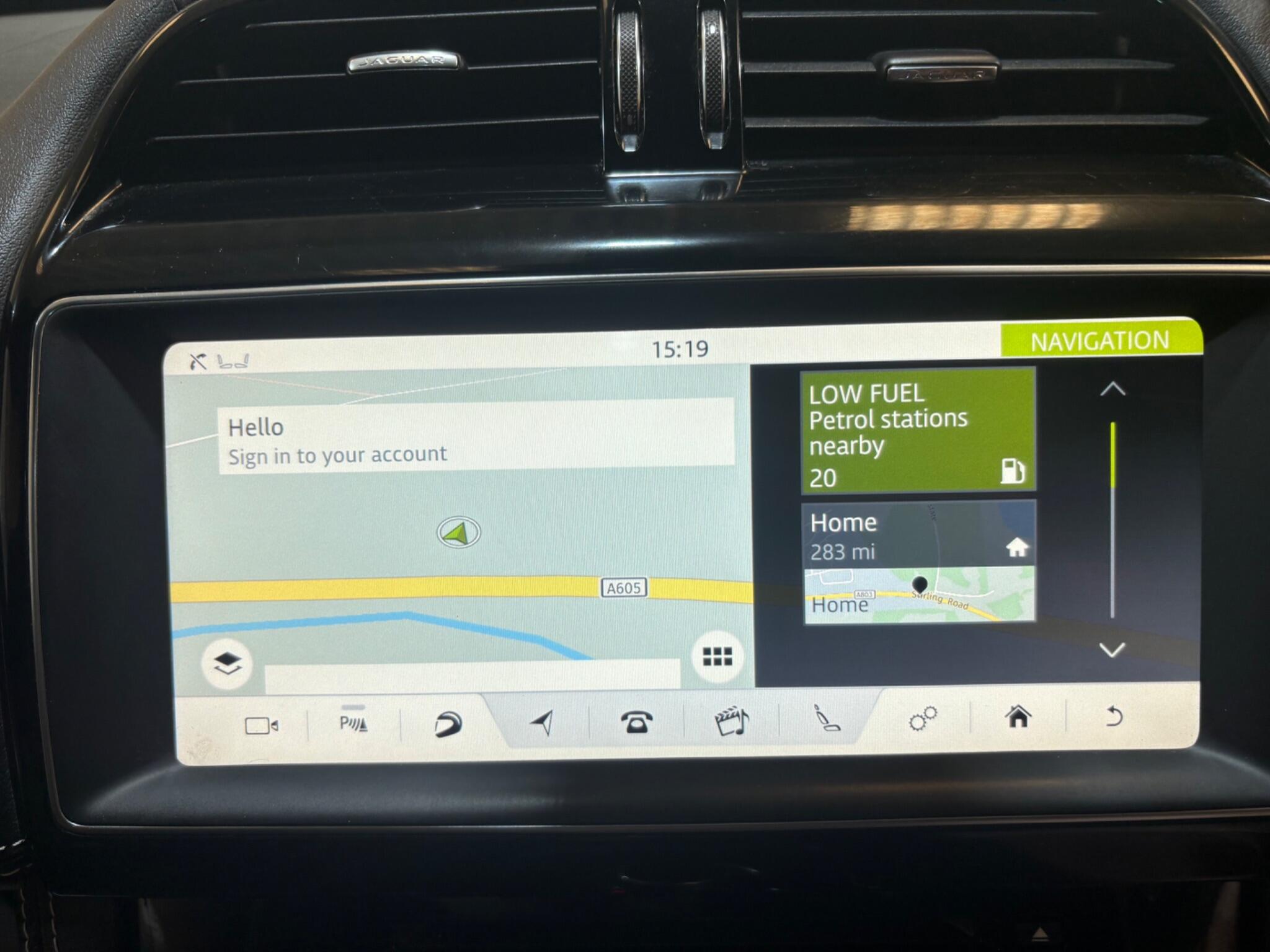 Jaguar F-Pace view 51