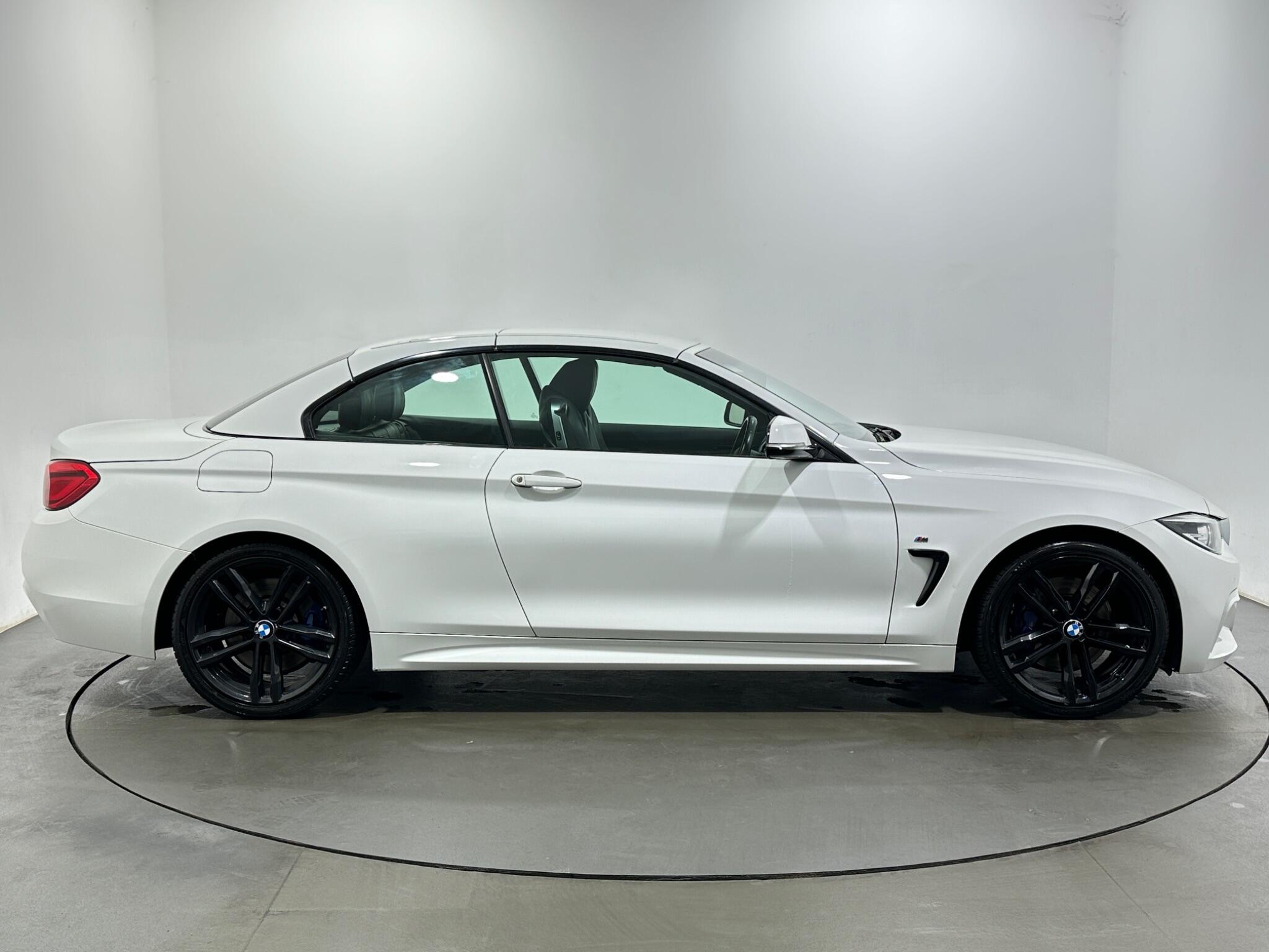 BMW 4 Series view 9