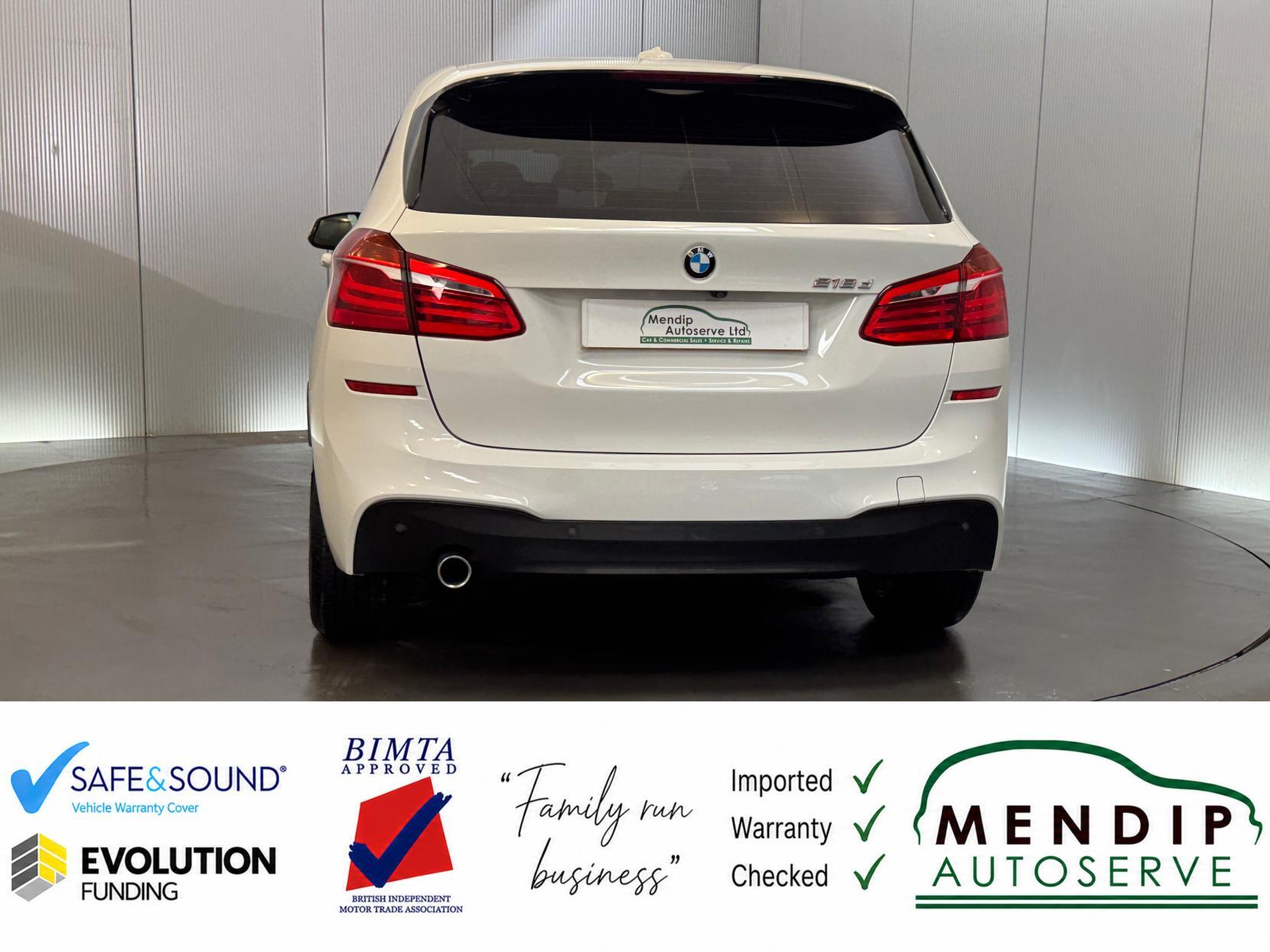 BMW 2 Series Active Tourer view 17