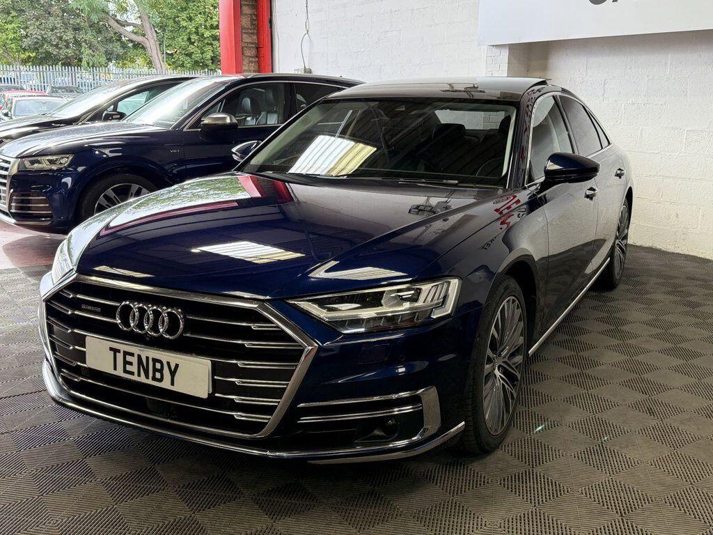 Audi A8 view 4