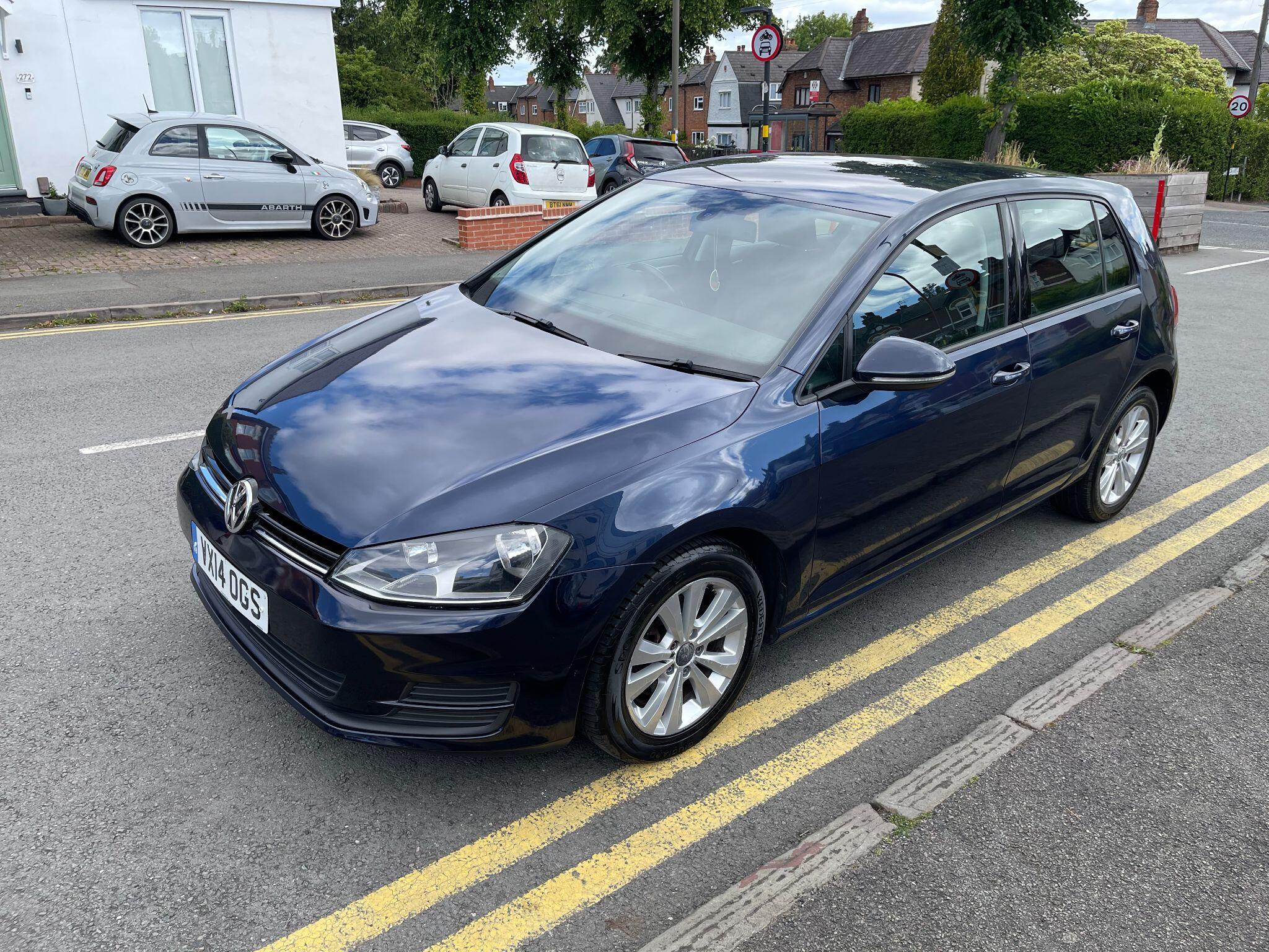 Volkswagen Golf view 14