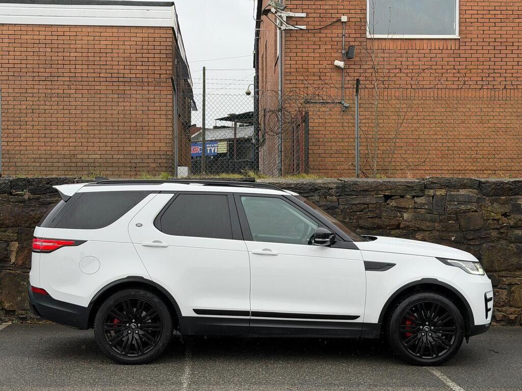 Land Rover Discovery view 8