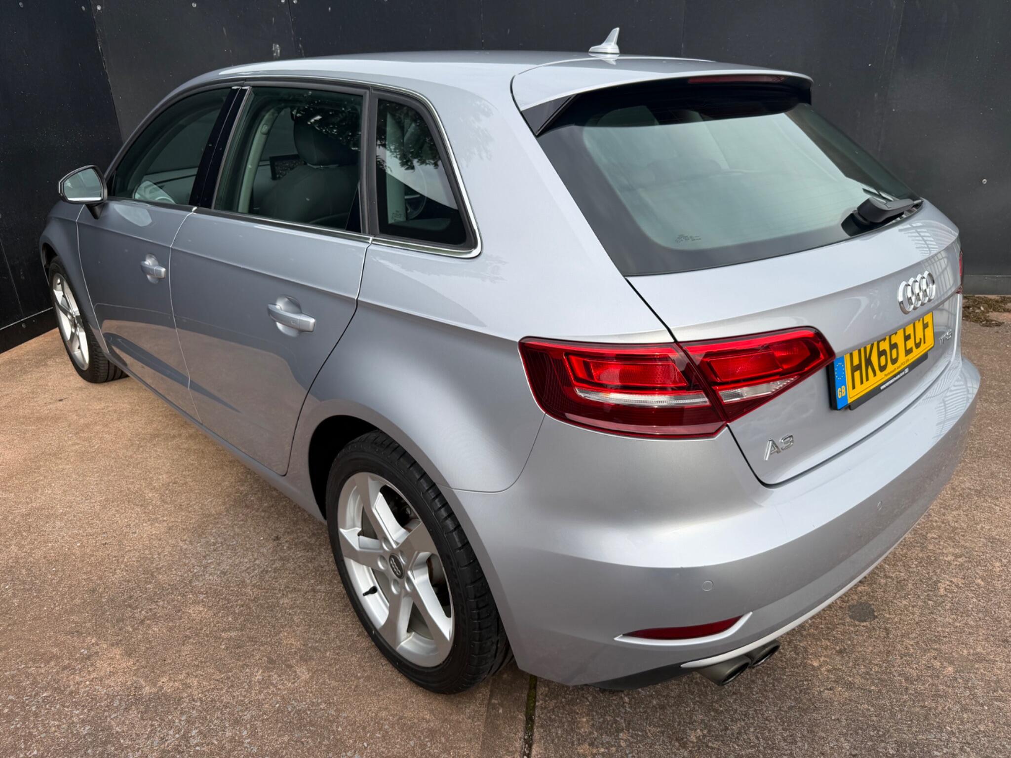 Audi A3 view 15