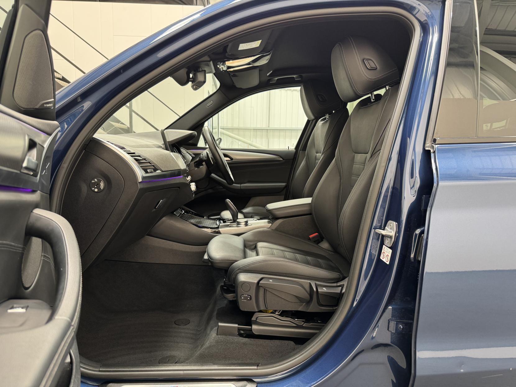 BMW X3 view 48
