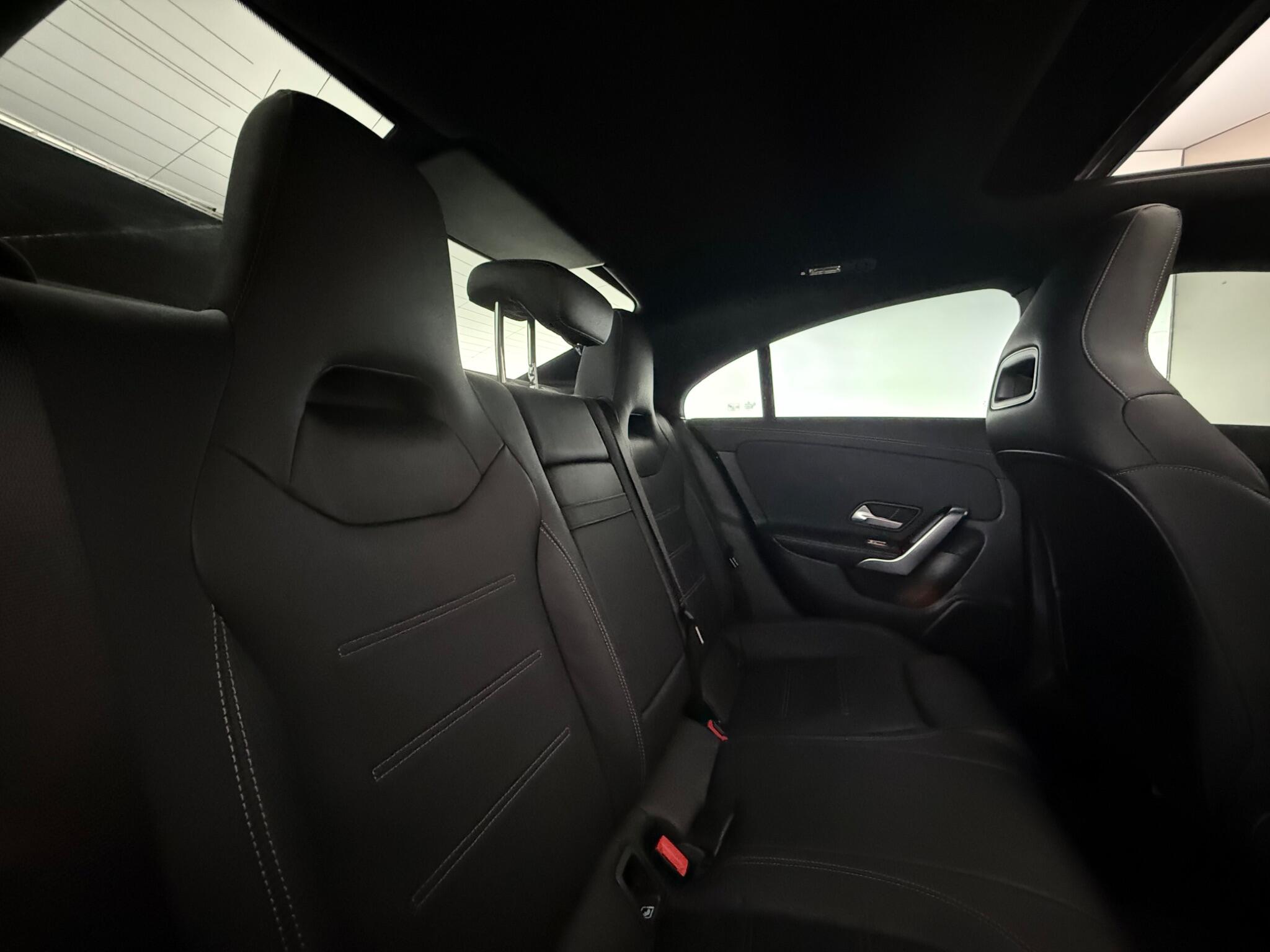 Mercedes-Benz Cla view 34