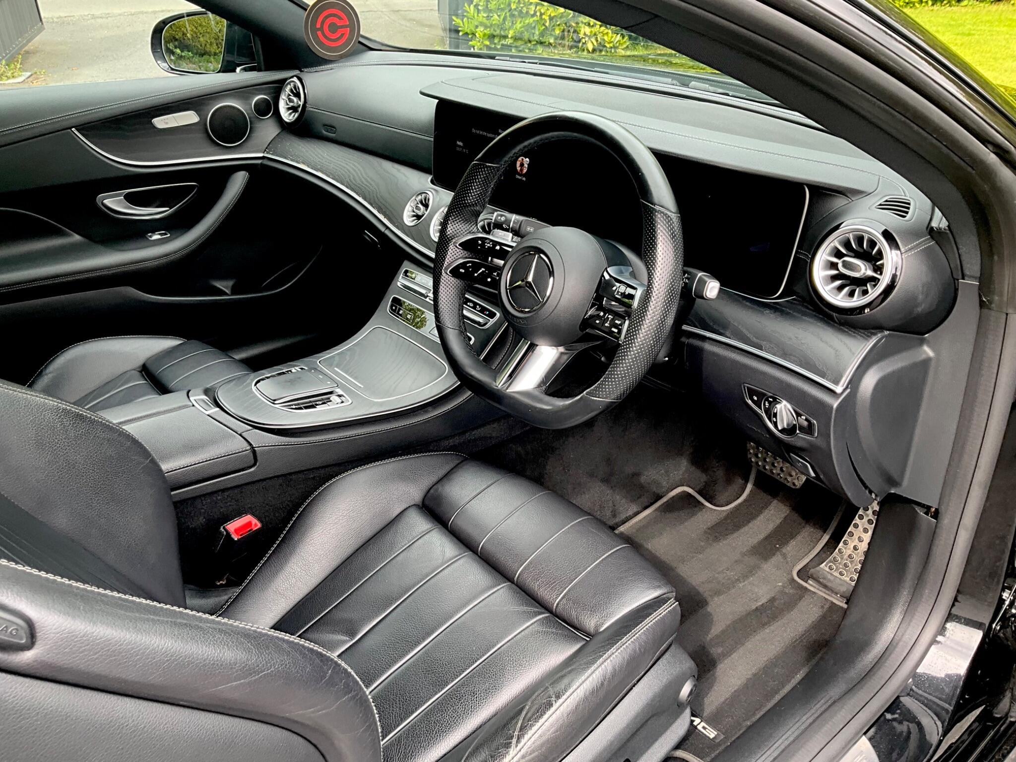 Mercedes-Benz E Class view 10