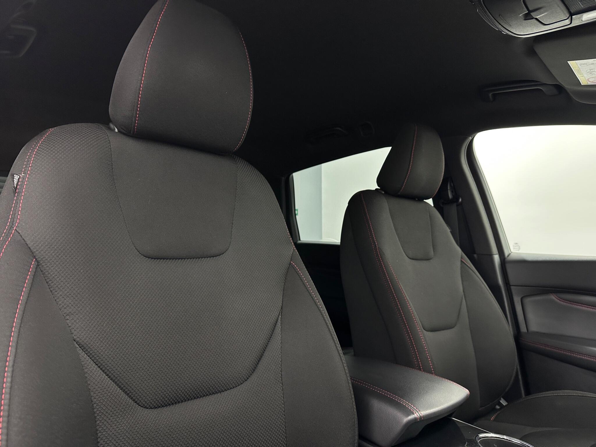 Ford S-Max view 33