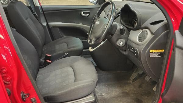 Hyundai I10 view 11