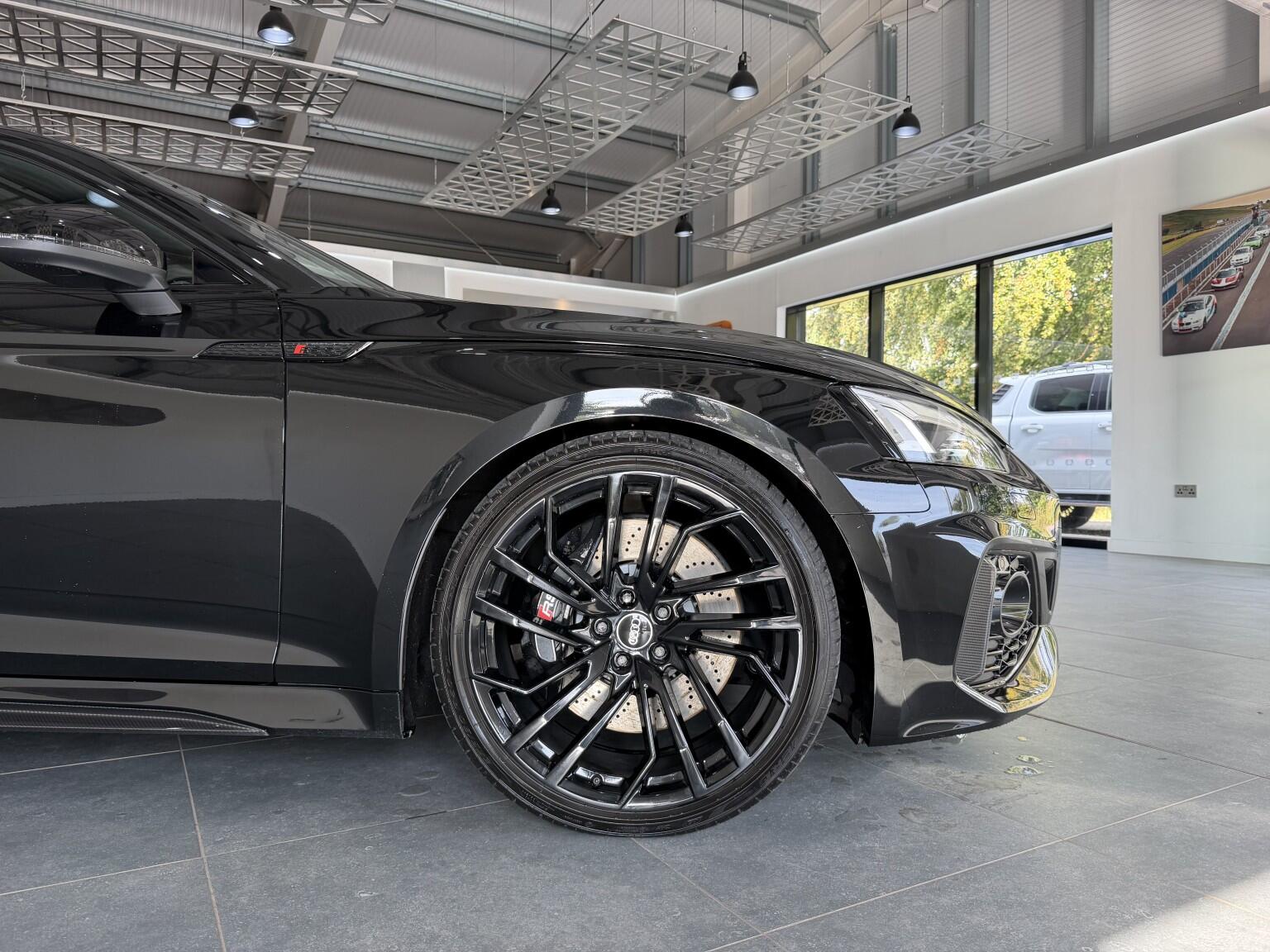Audi RS5 view 27