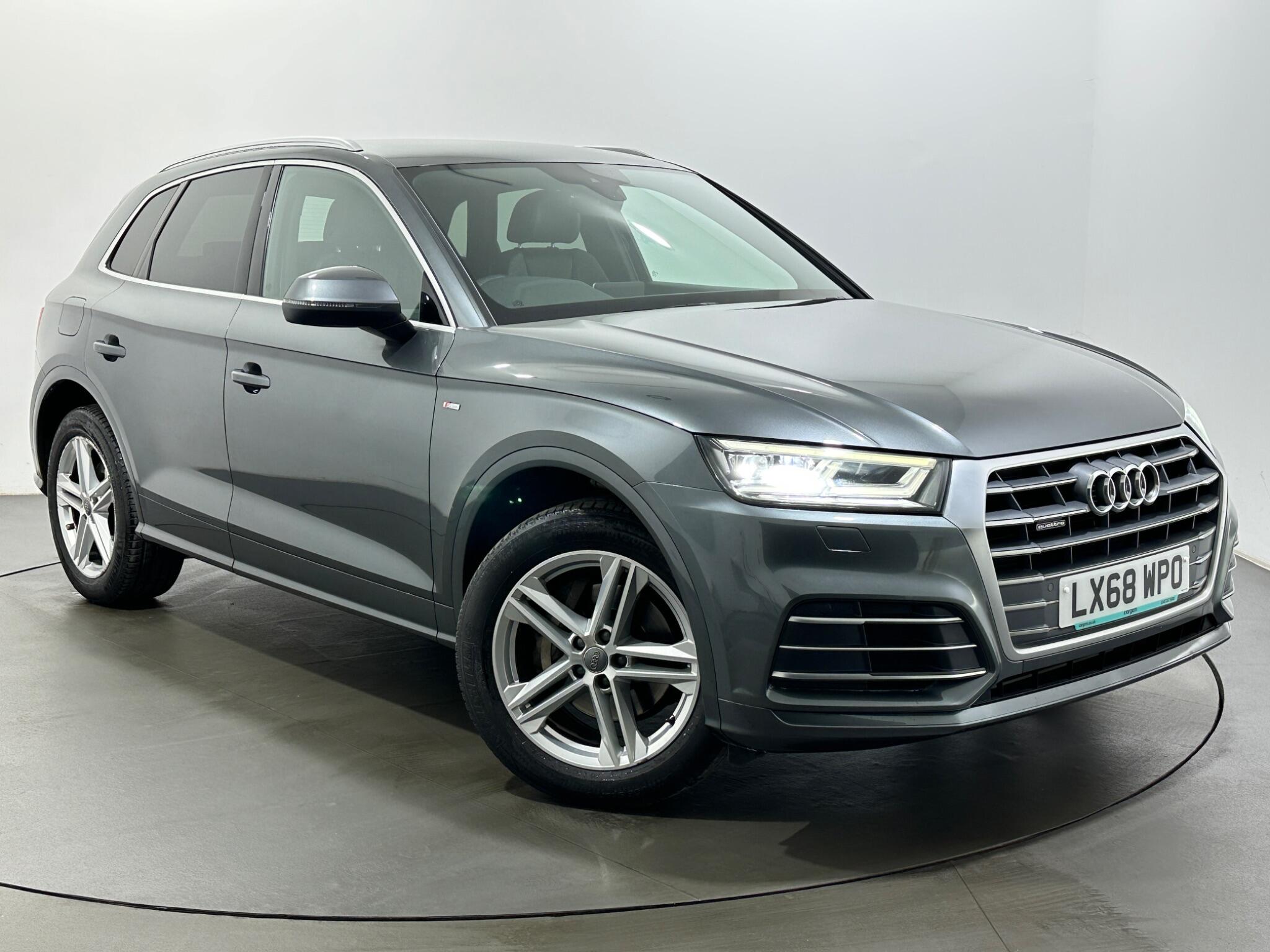Audi Q5 view 55