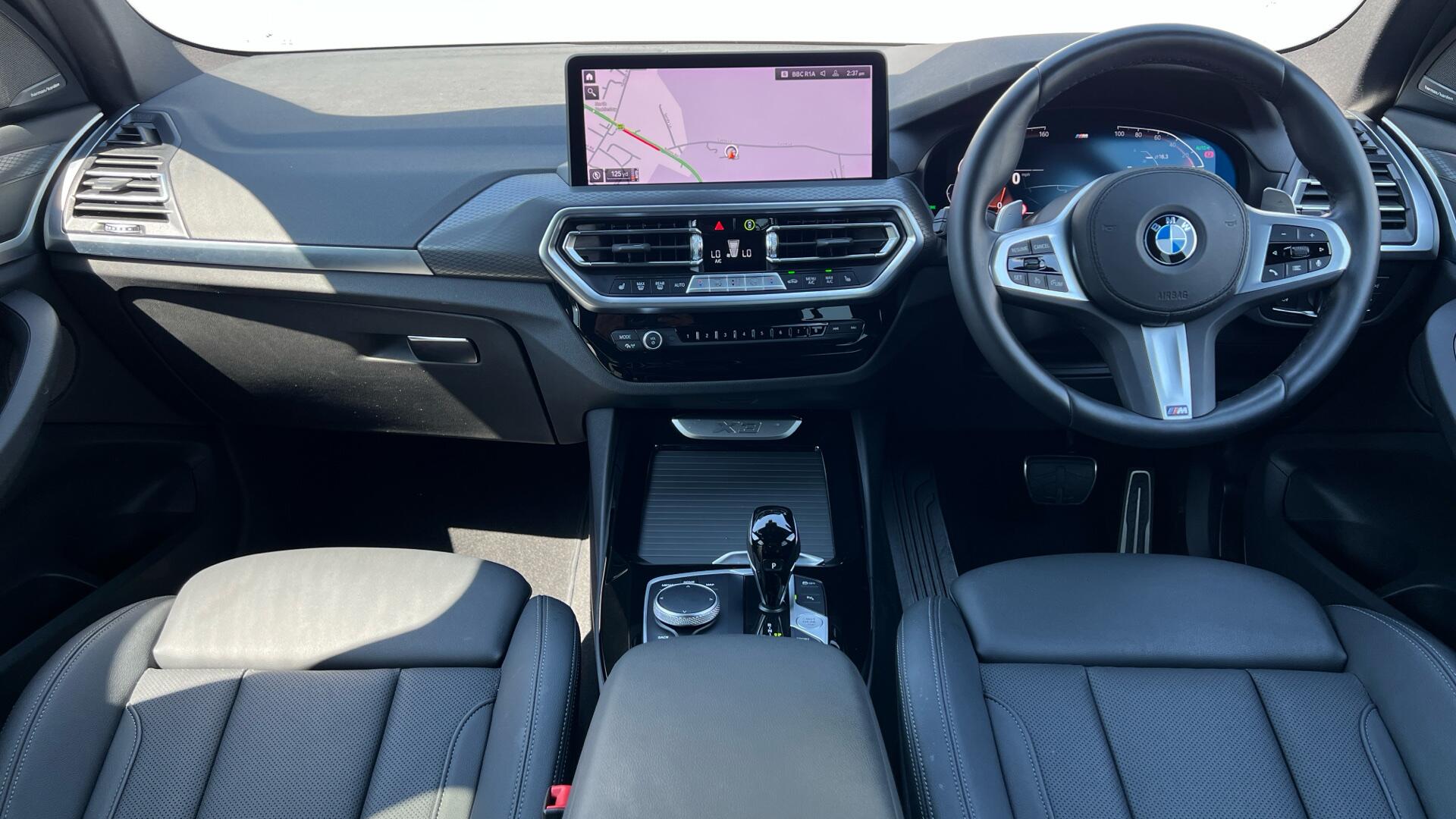 BMW X3 view 4