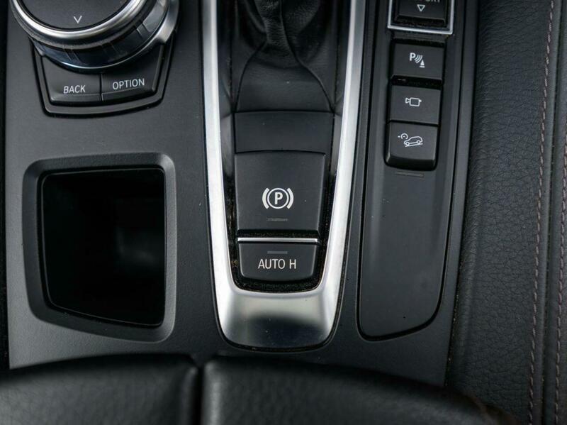 BMW X6 view 27