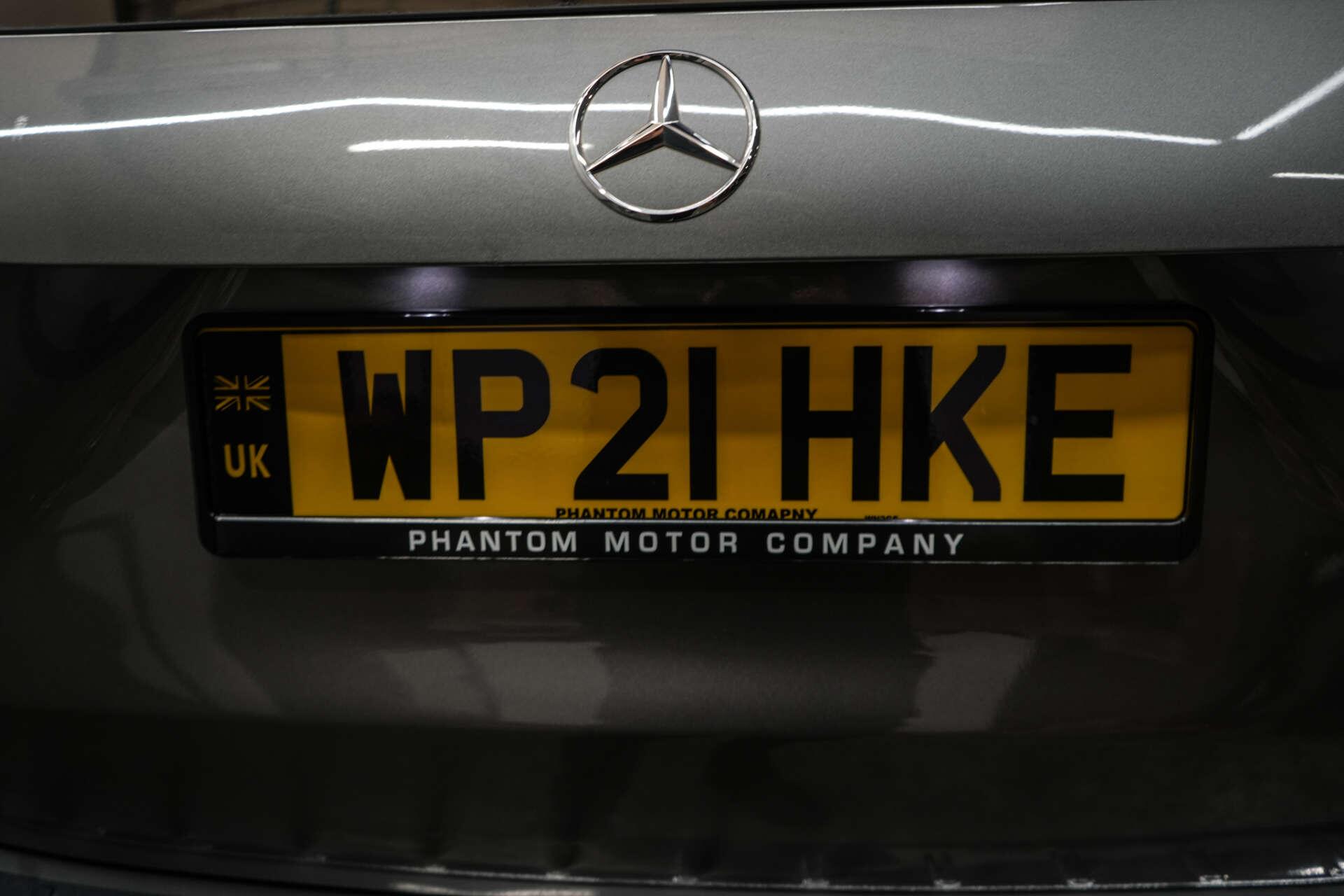 Mercedes-Benz Gla view 33