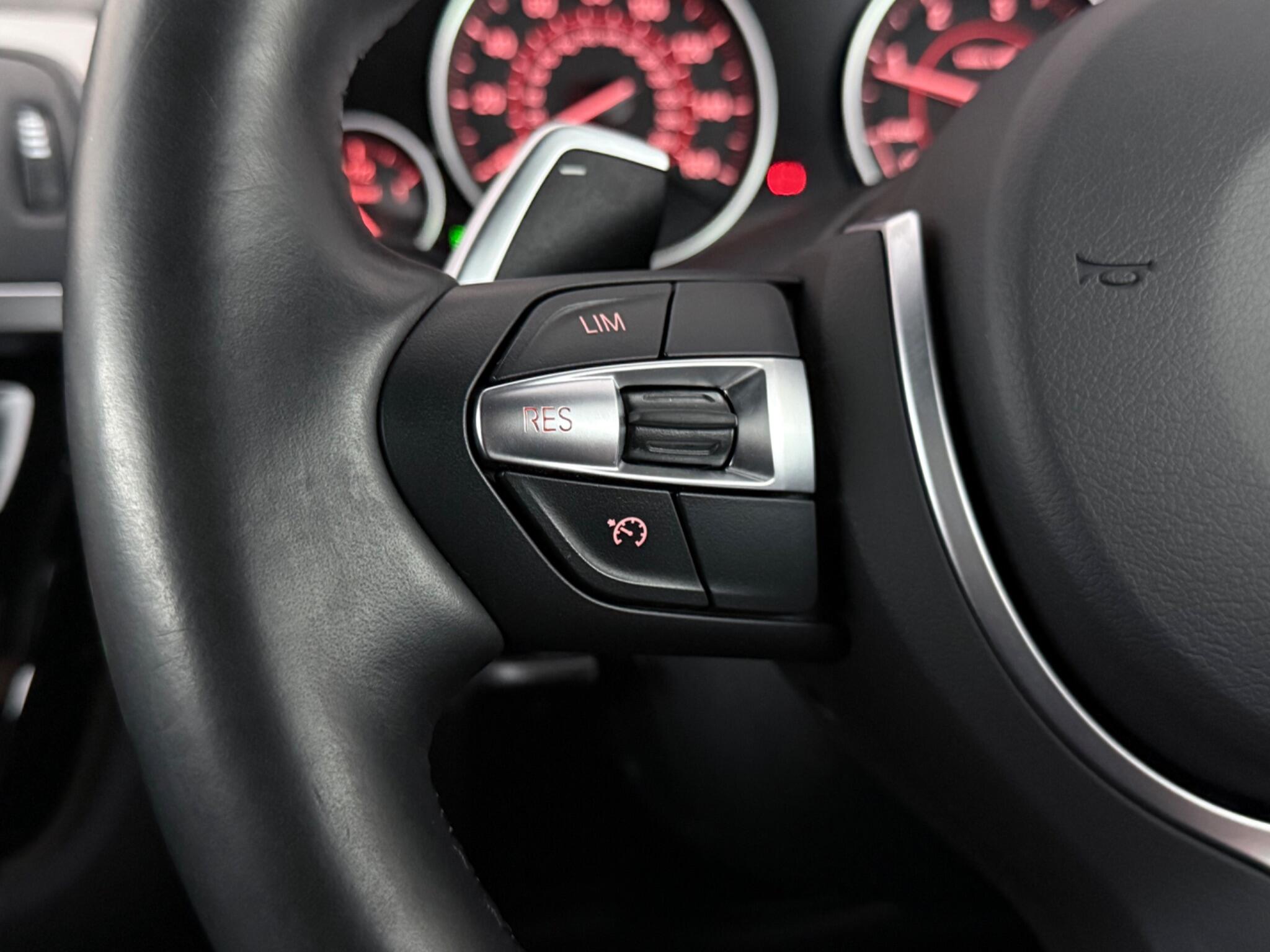 BMW 4 Series view 13