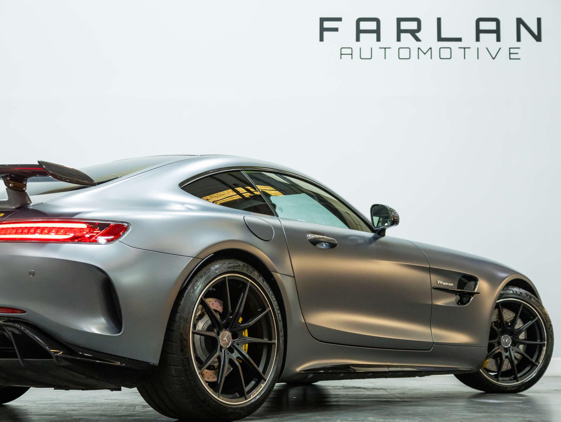 Mercedes-Benz Amg GT view 32
