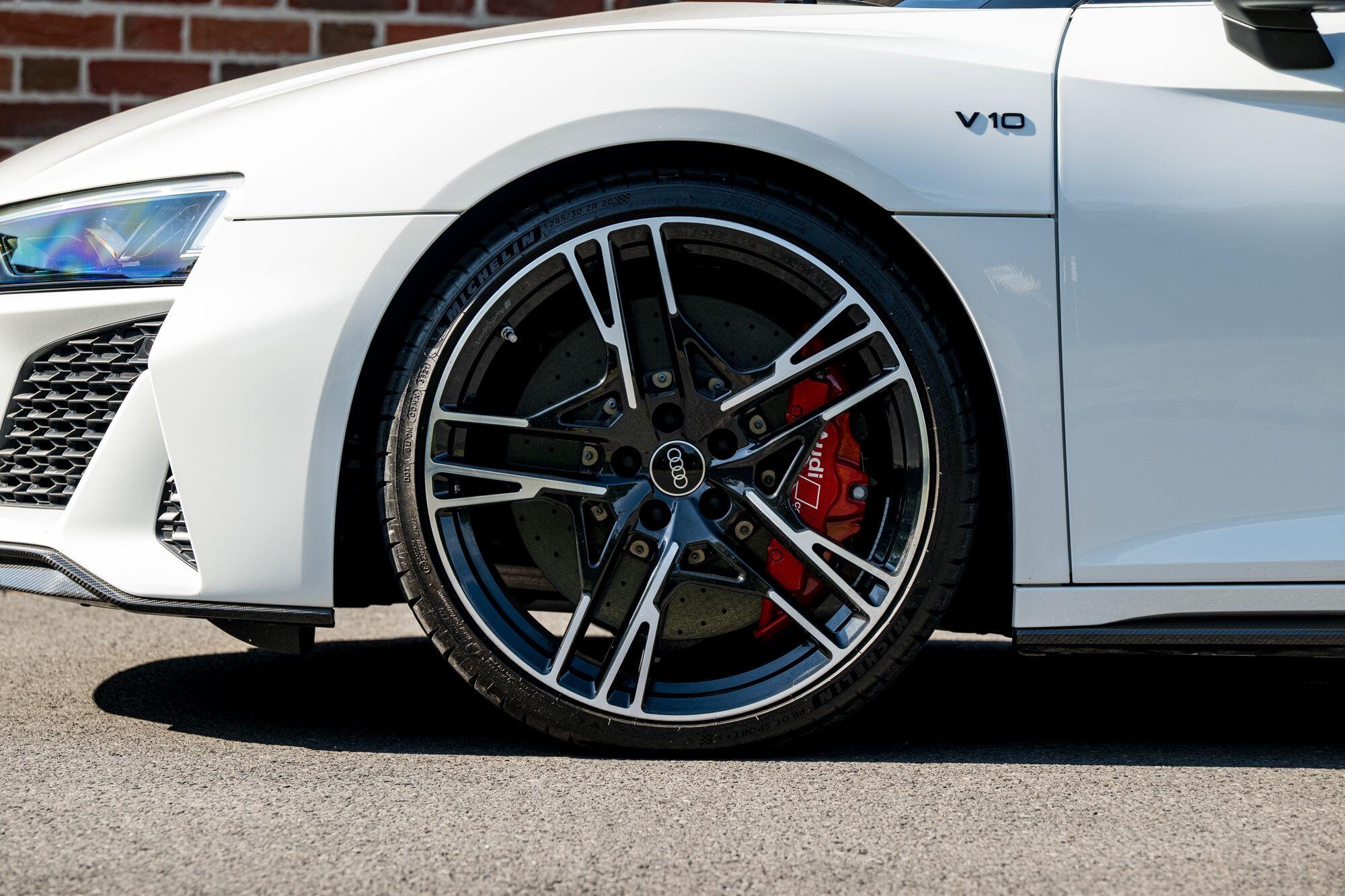 Audi R8 view 44