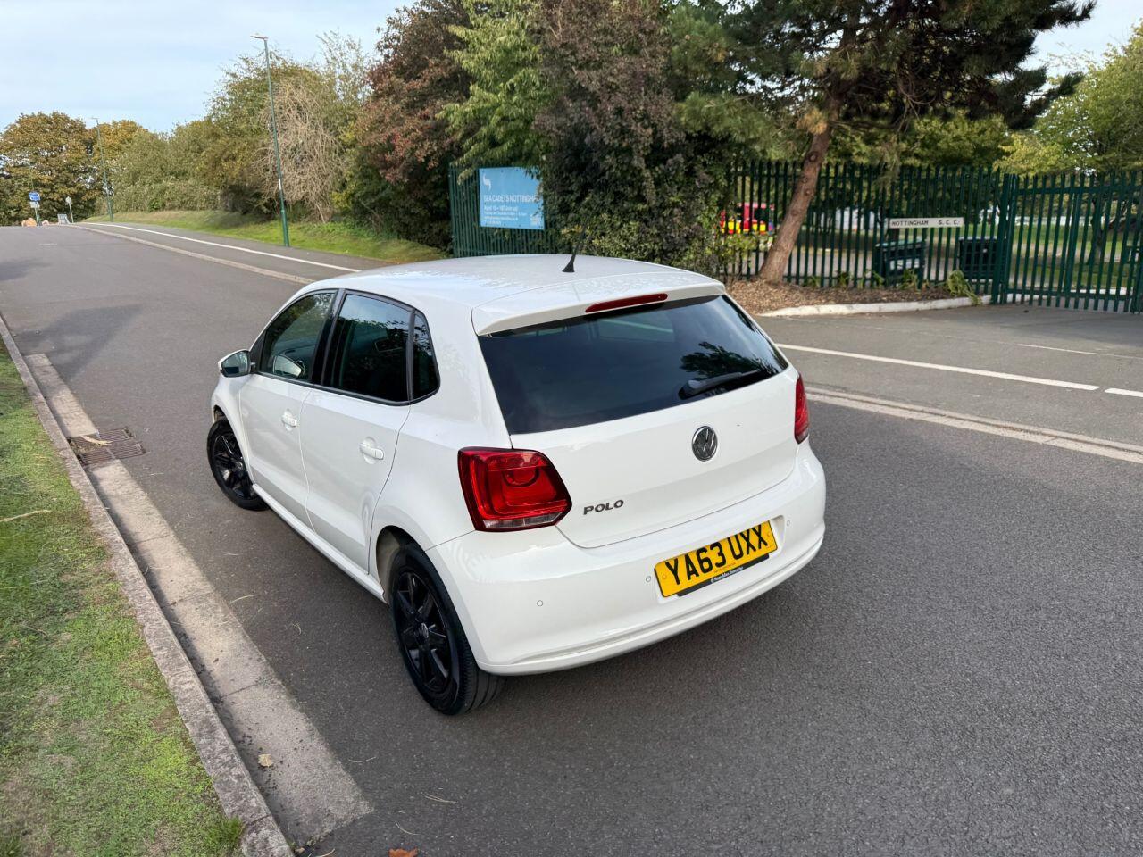 Volkswagen Polo view 7