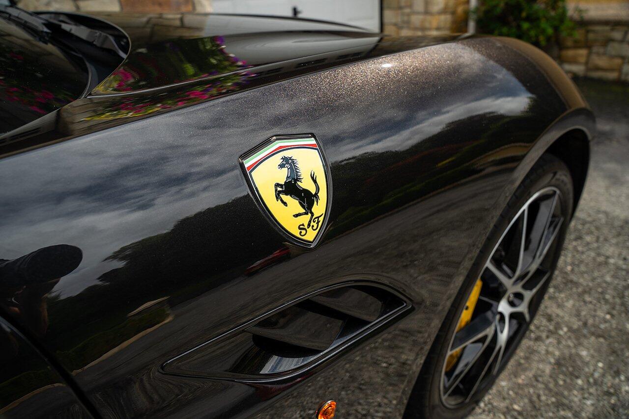 Ferrari California view 6