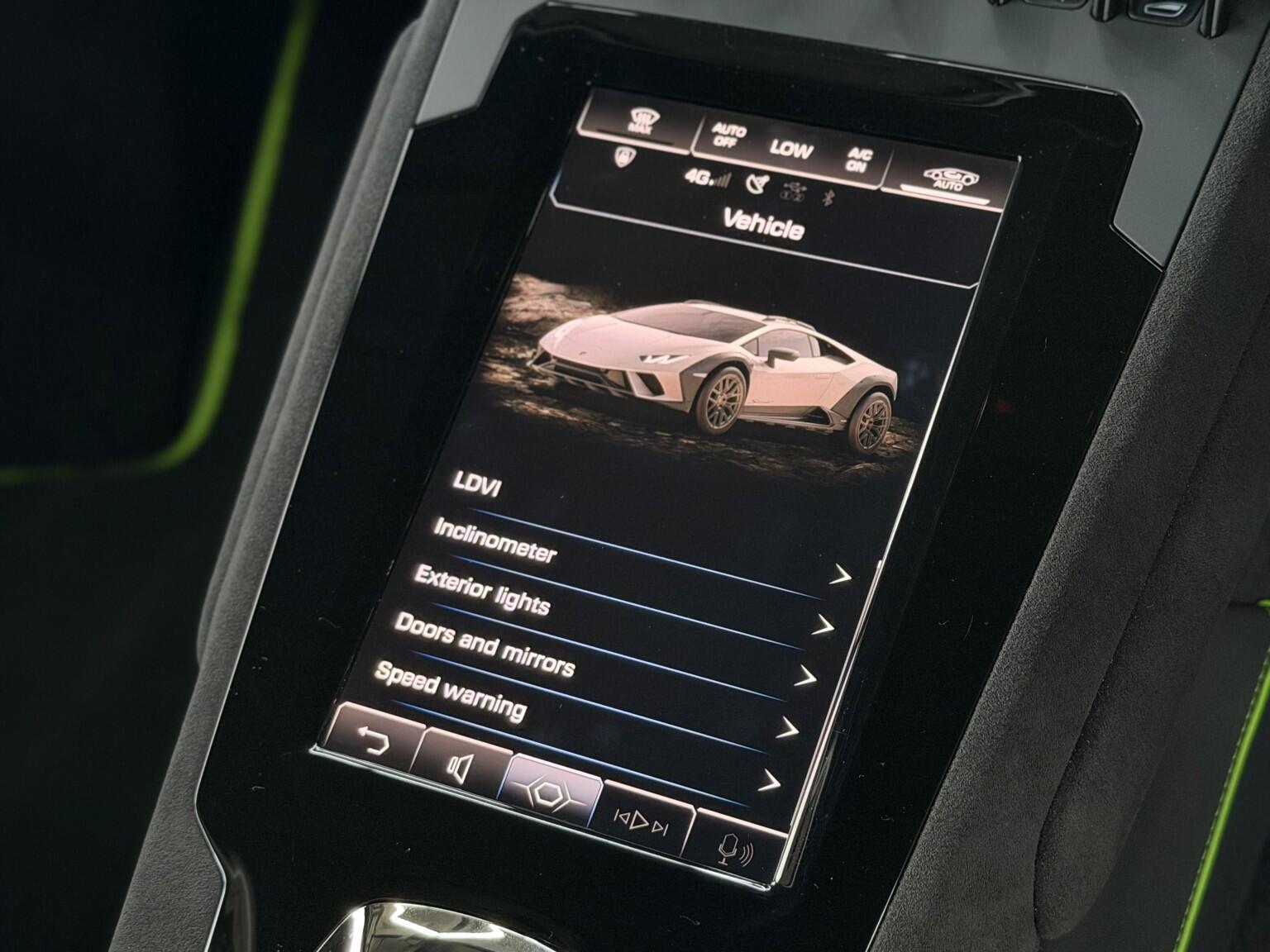 Lamborghini Huracan view 66