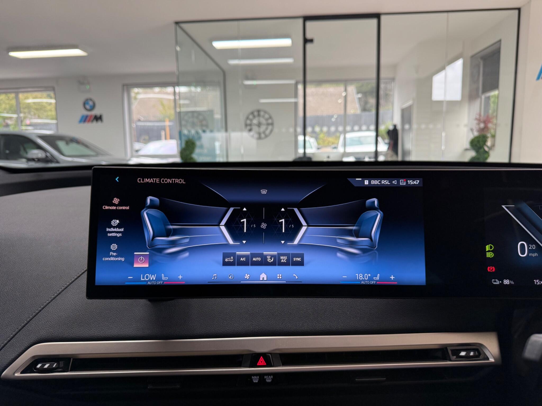 BMW iX view 15