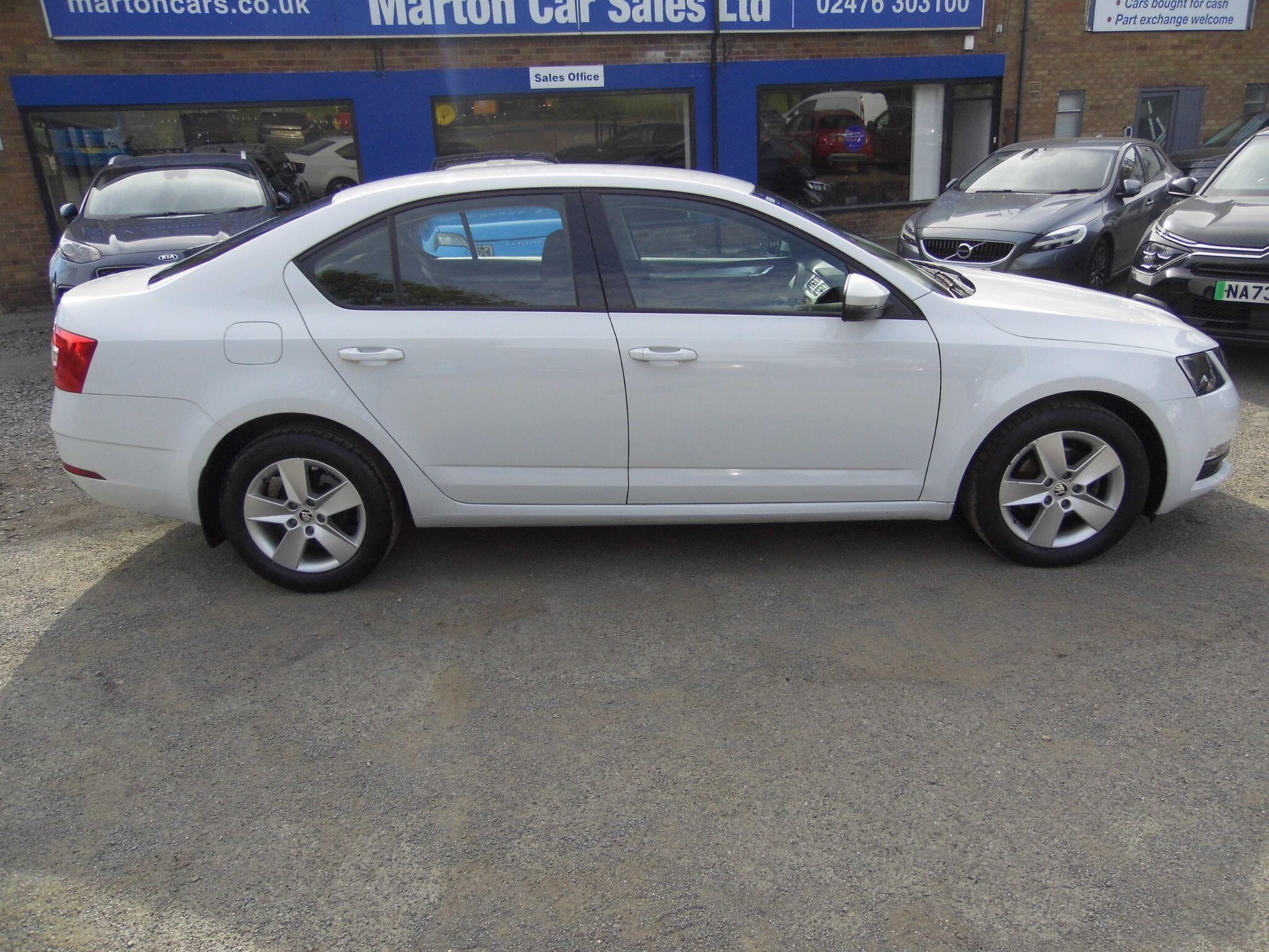 Skoda Octavia view 7