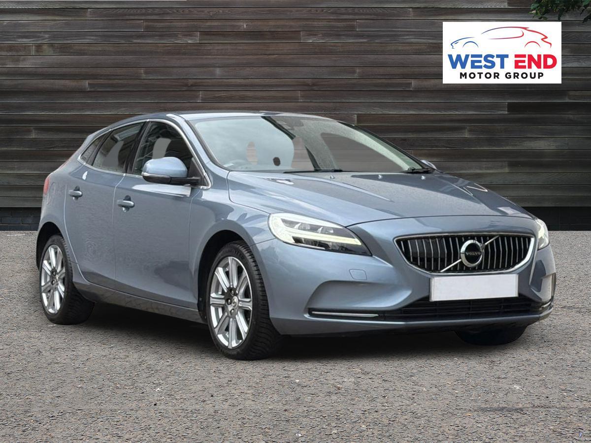 2018 VOLVO V40