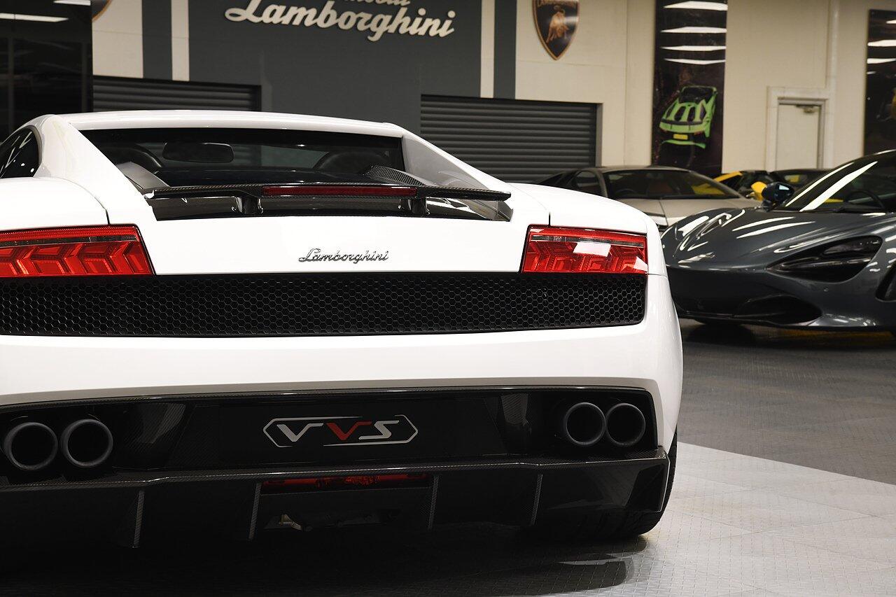 Lamborghini Gallardo view 41