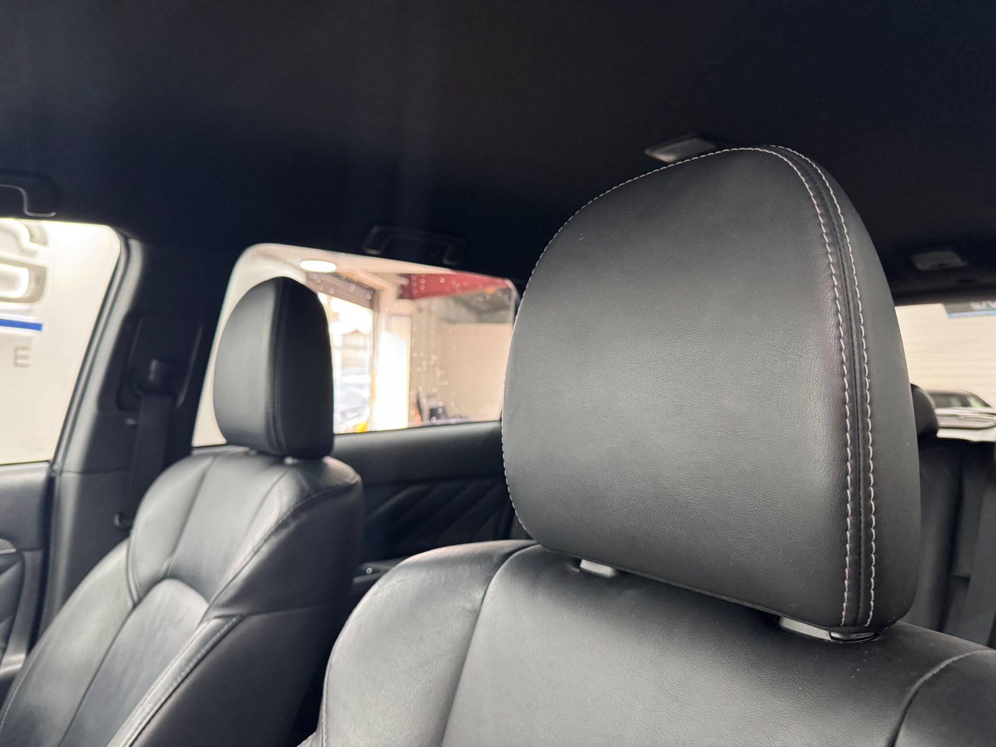 Mitsubishi Outlander view 33