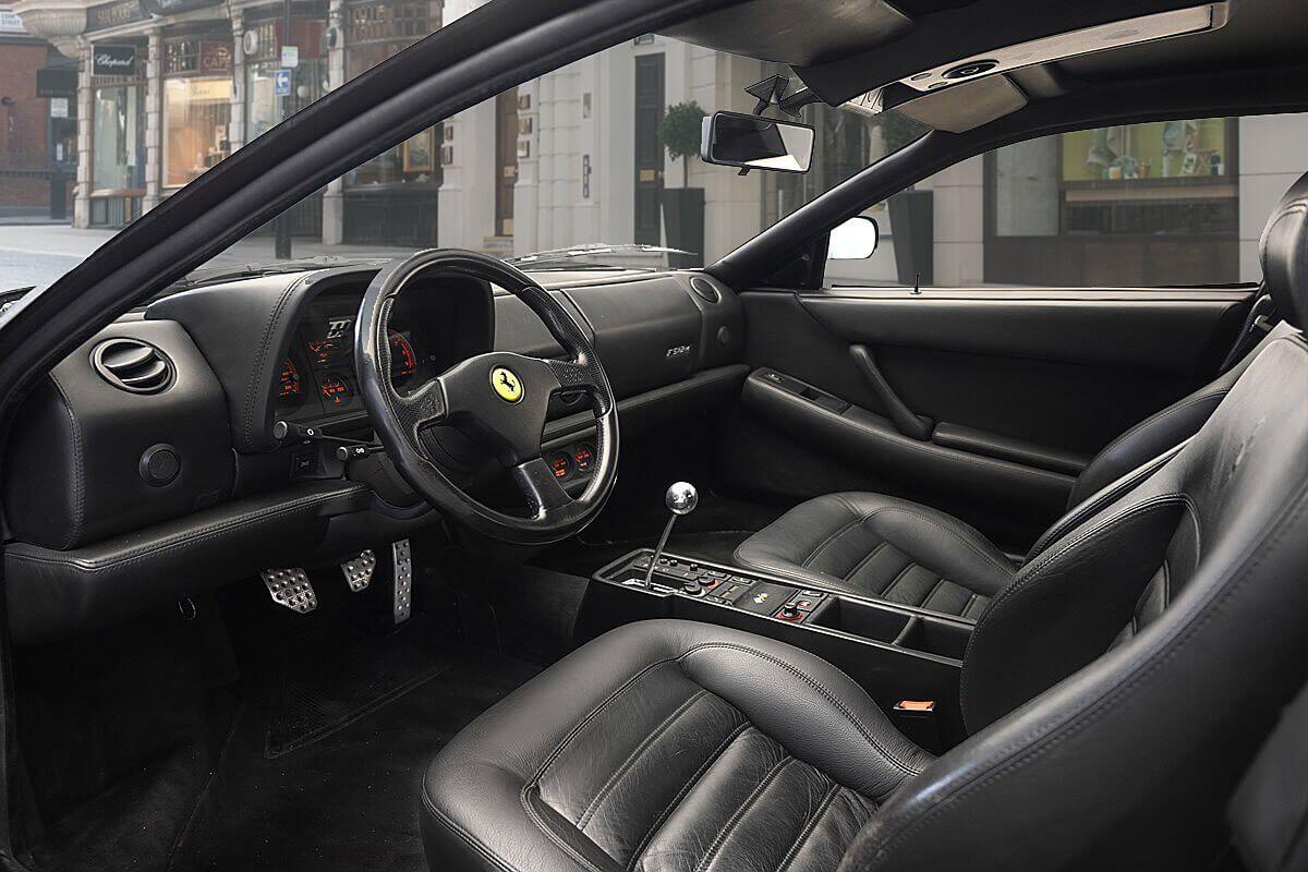 Ferrari 512 view 4