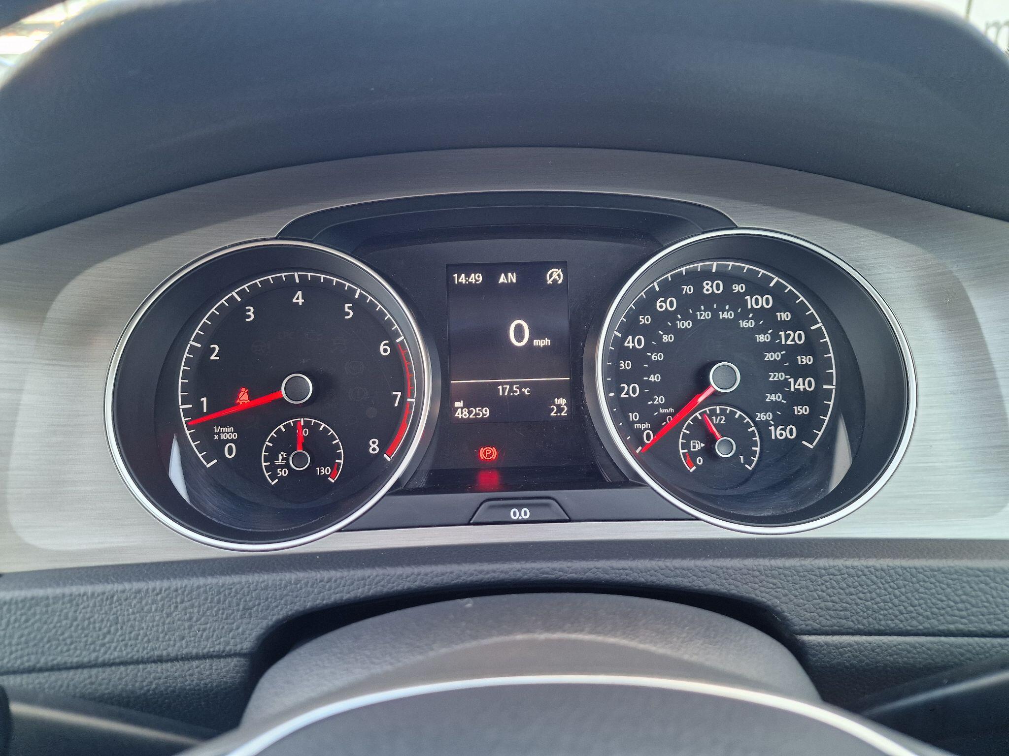 Volkswagen Golf view 45