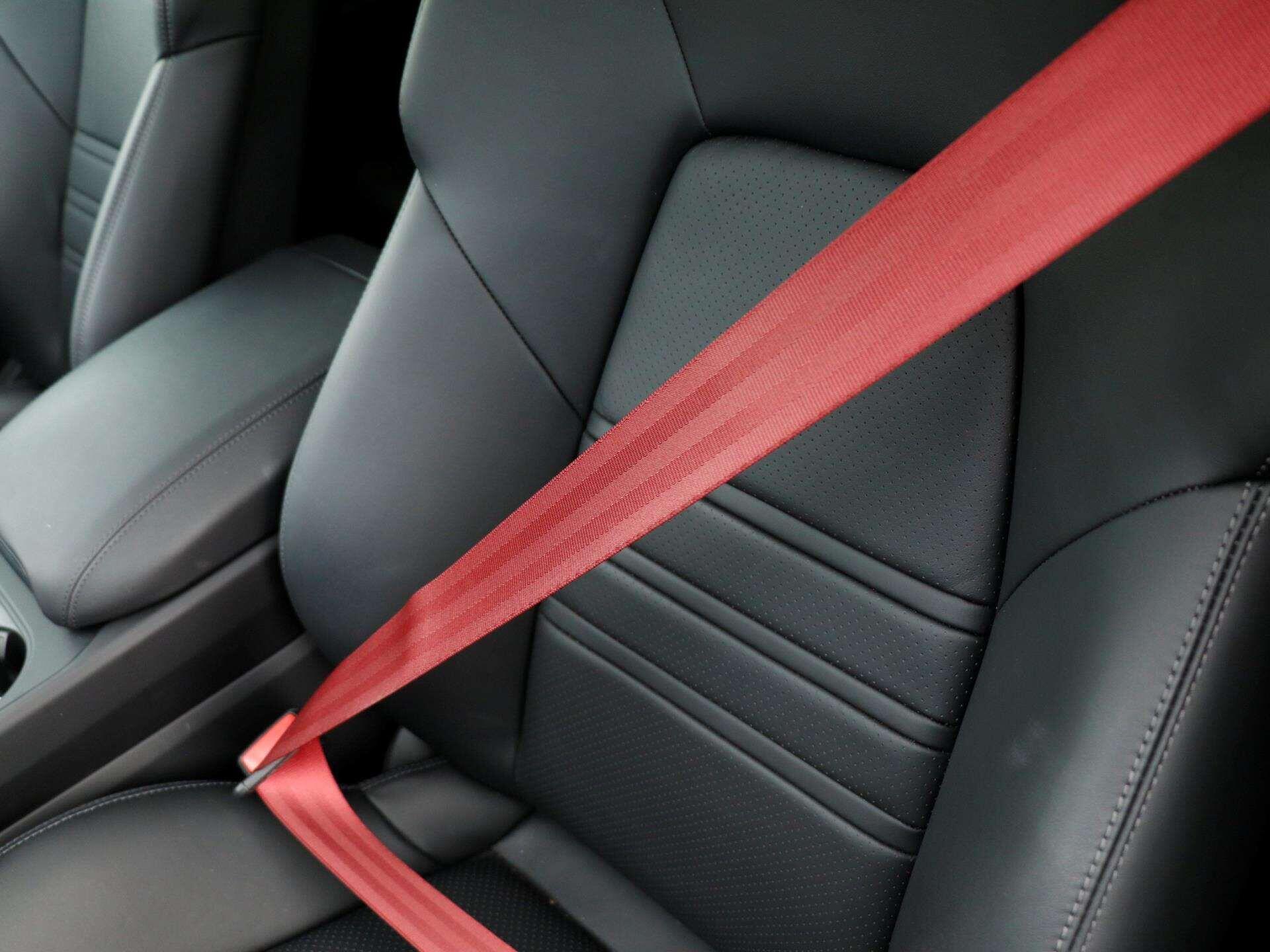Porsche Cayenne view 27