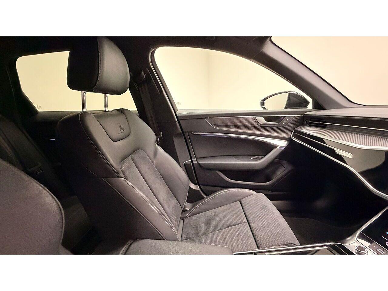 Audi A6 view 17