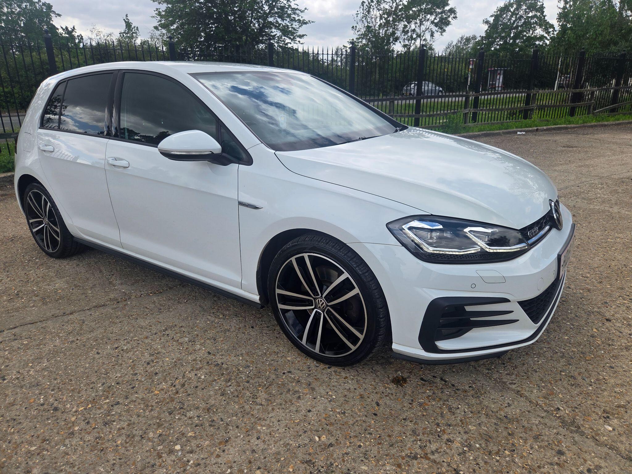 2019 Volkswagen Golf in White for sale