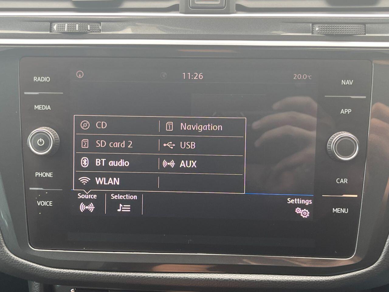 Volkswagen Tiguan view 23