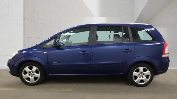 Vauxhall Zafira view 7