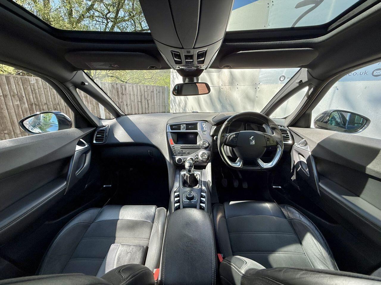 Citroen DS5 view 14