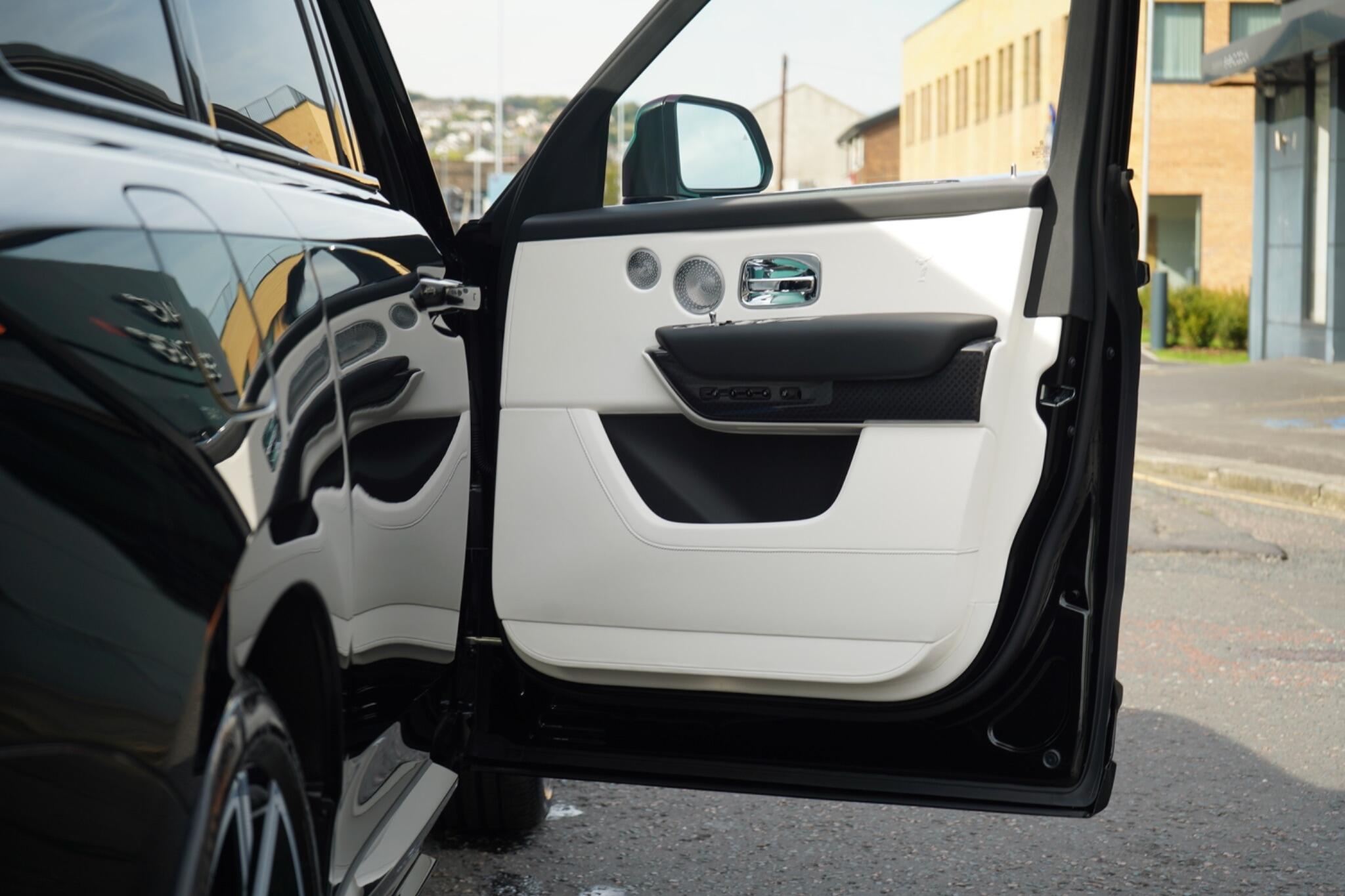 Rolls-Royce Cullinan view 14