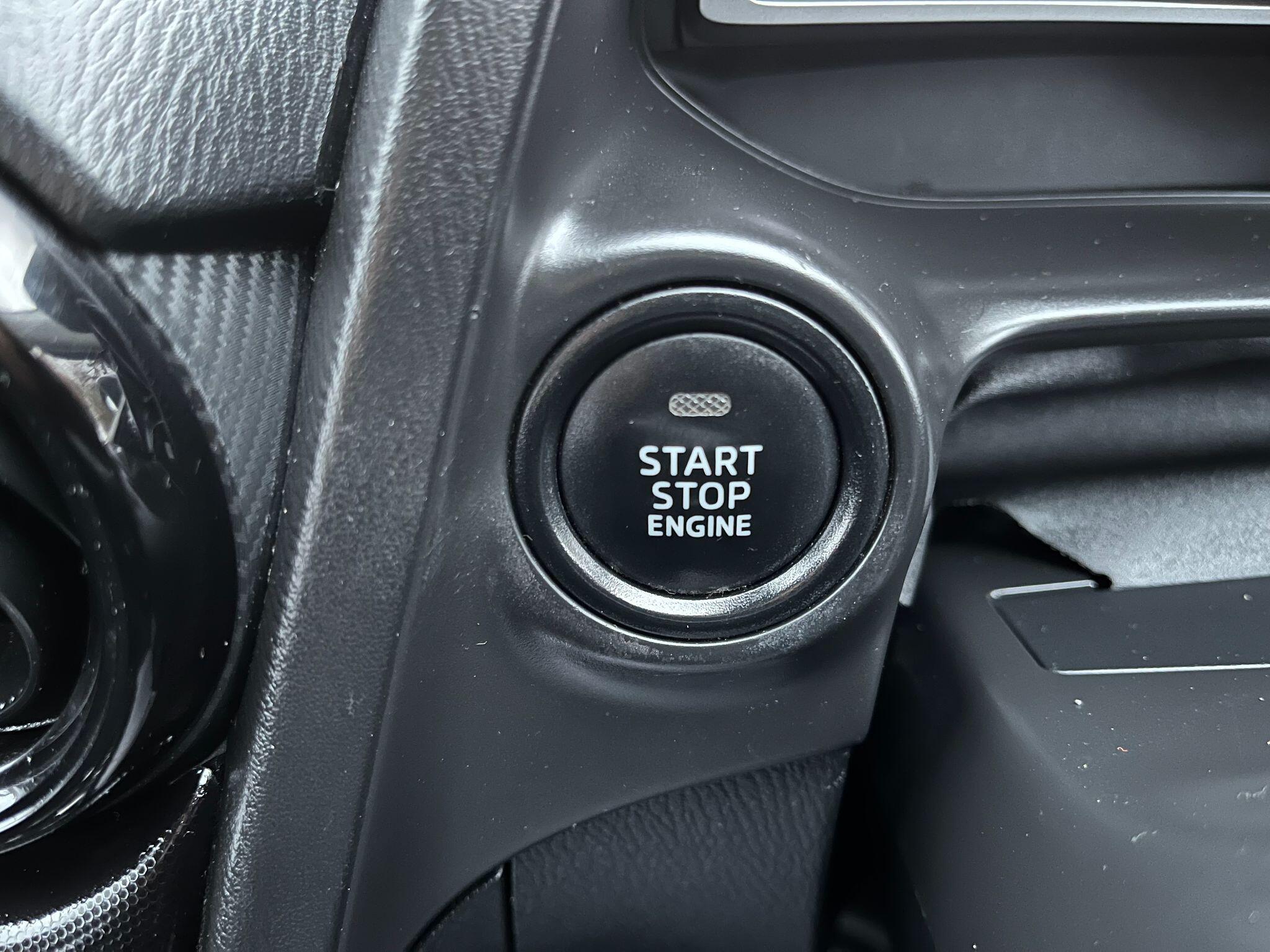 Mazda Skyactiv-G view 19
